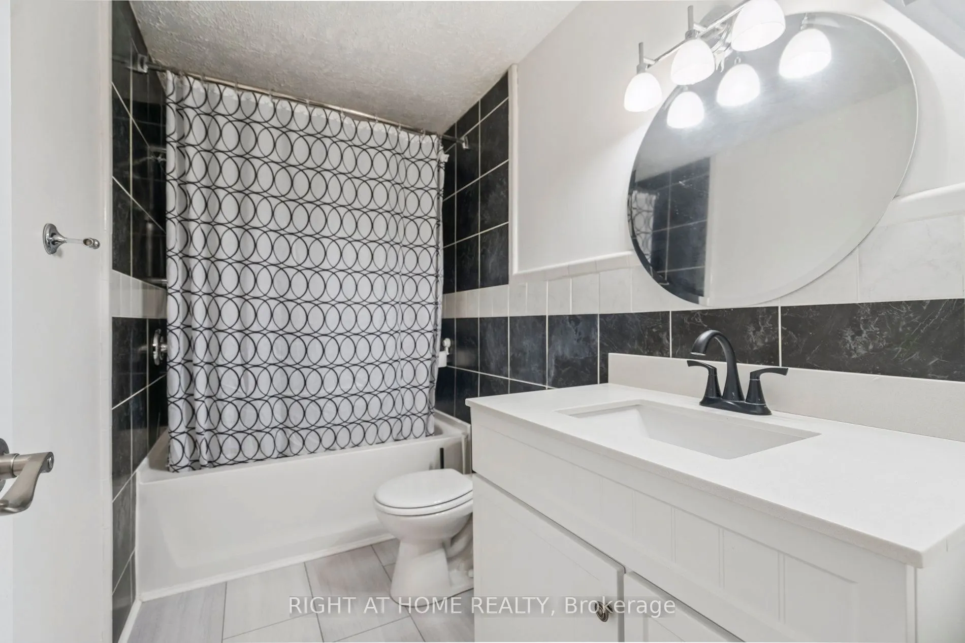 151 Gateshead Crescent, #35