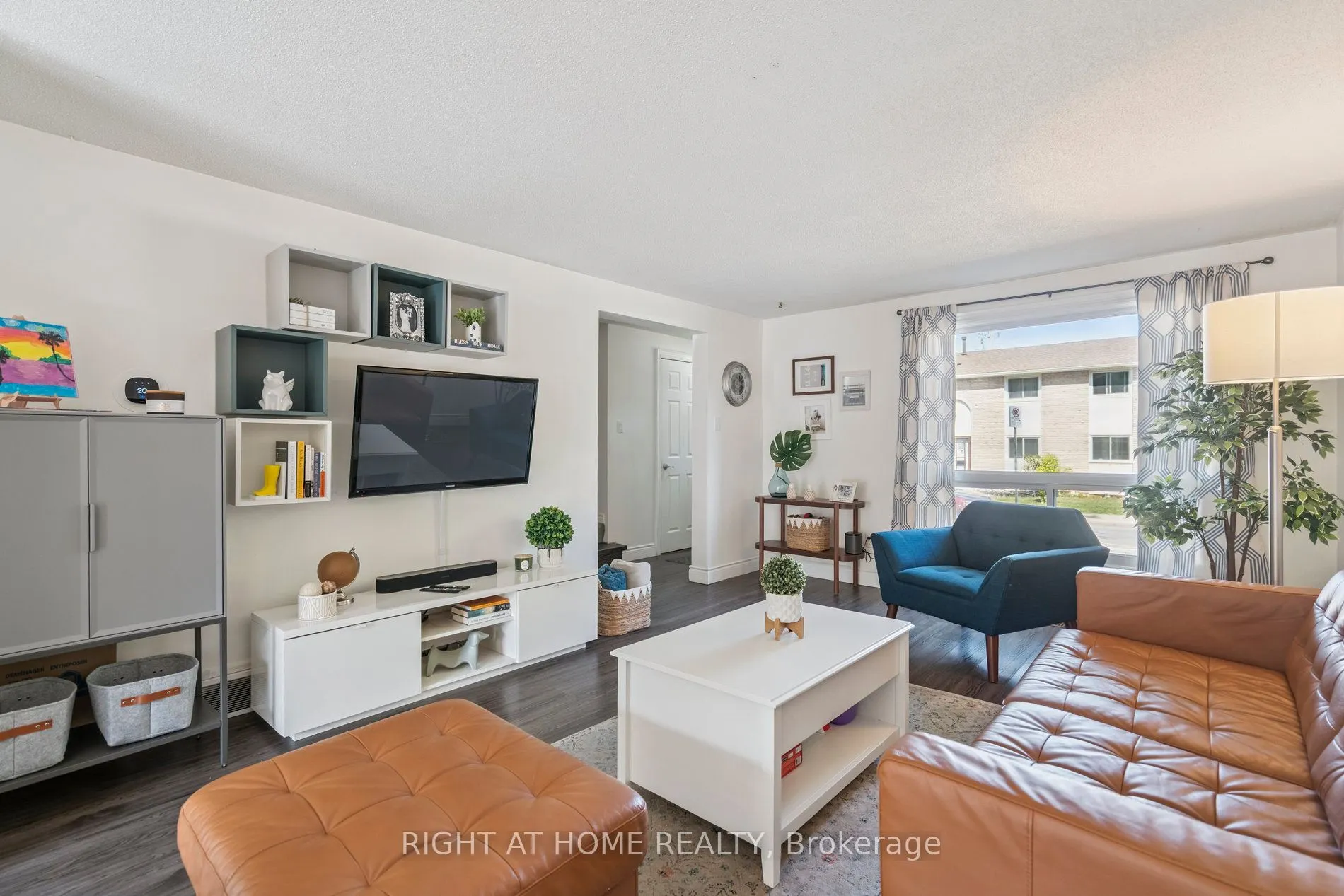 151 Gateshead Crescent, #35