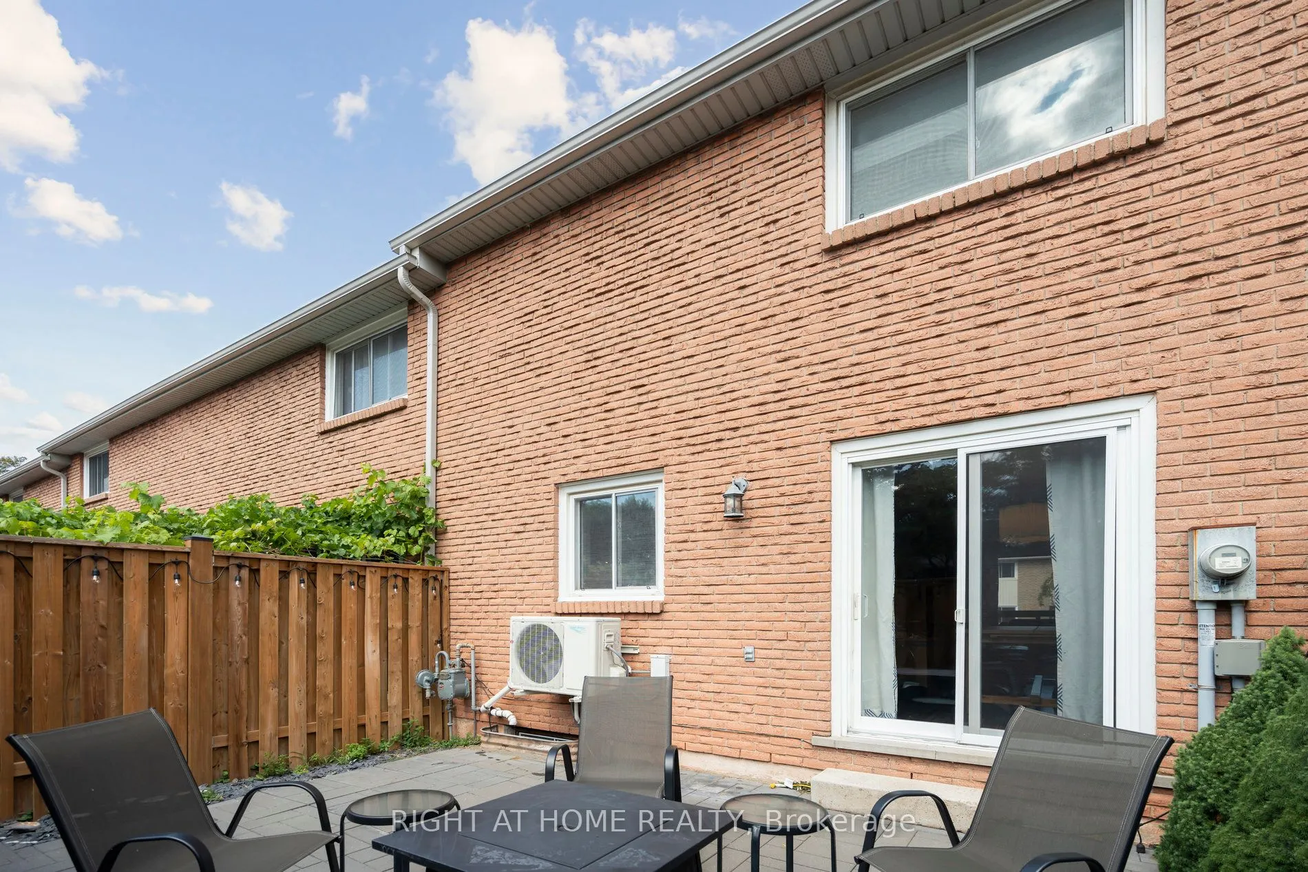 151 Gateshead Crescent, #35
