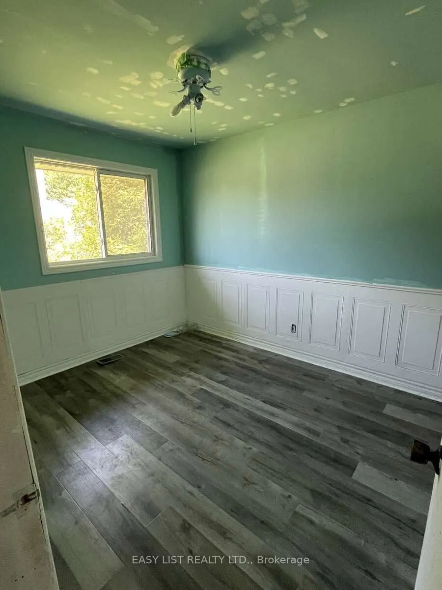 405014 Grey Road 4