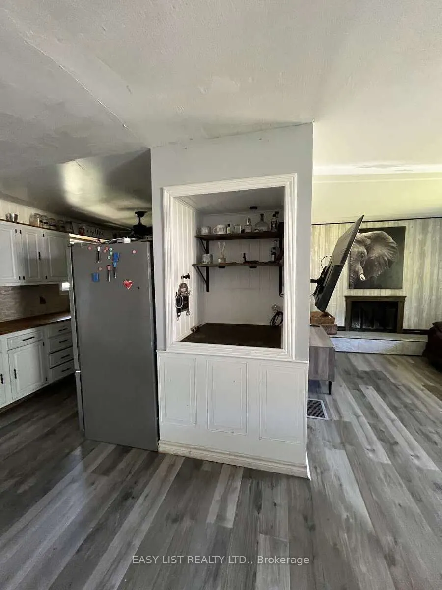 405014 Grey Road 4