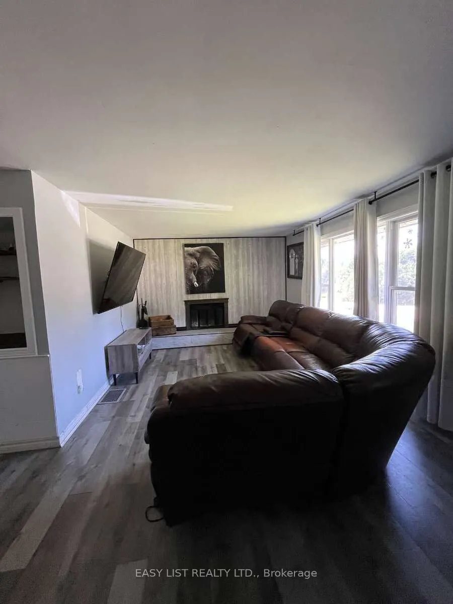 405014 Grey Road 4