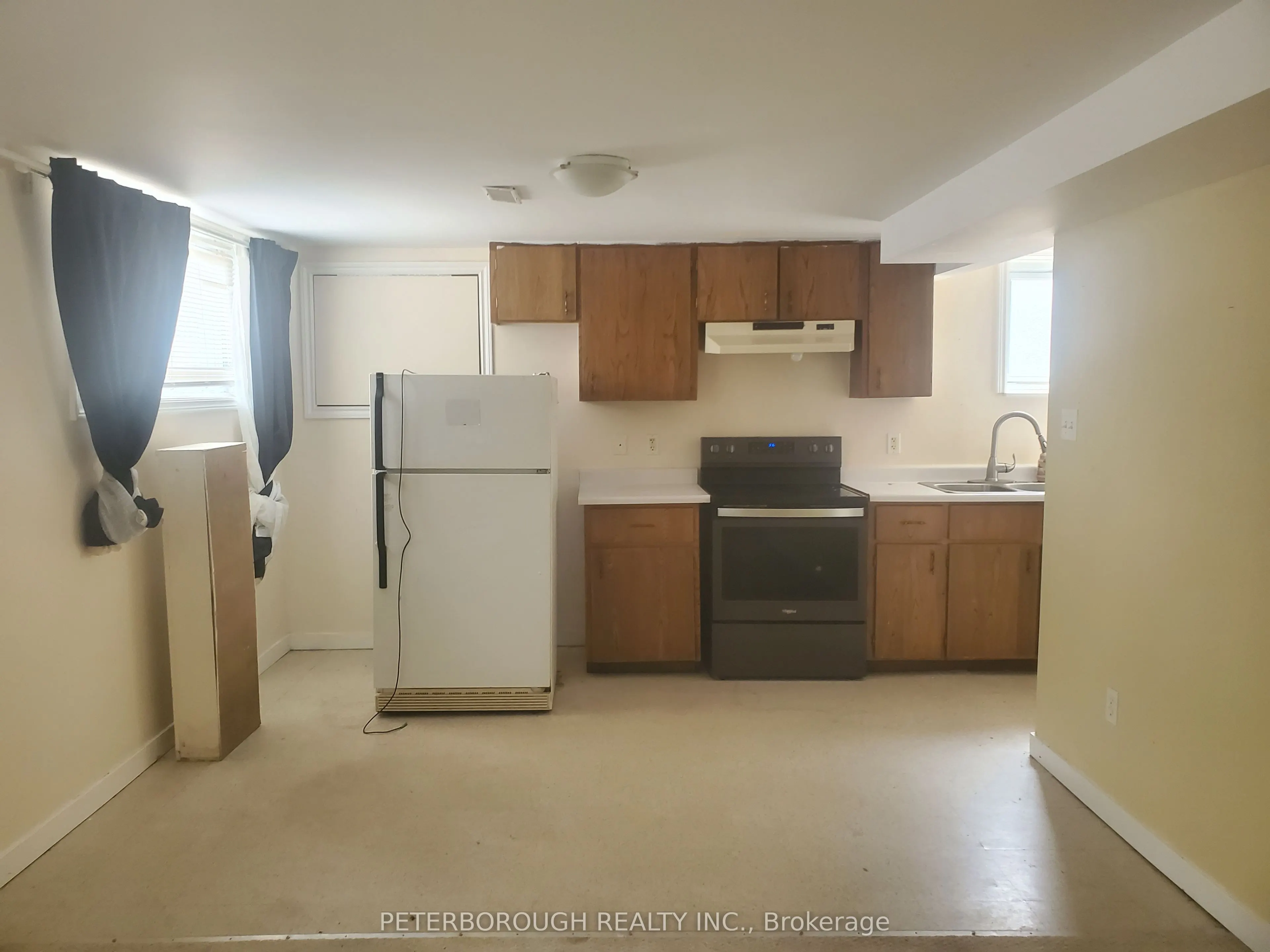 828 Cameron Street, #lower