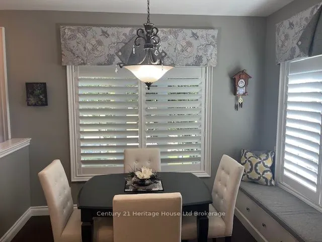 5 Woodhaven Drive, #1