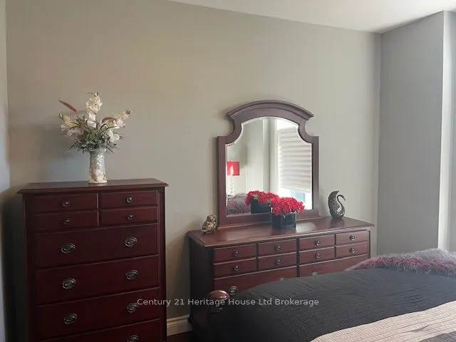 5 Woodhaven Drive, #1