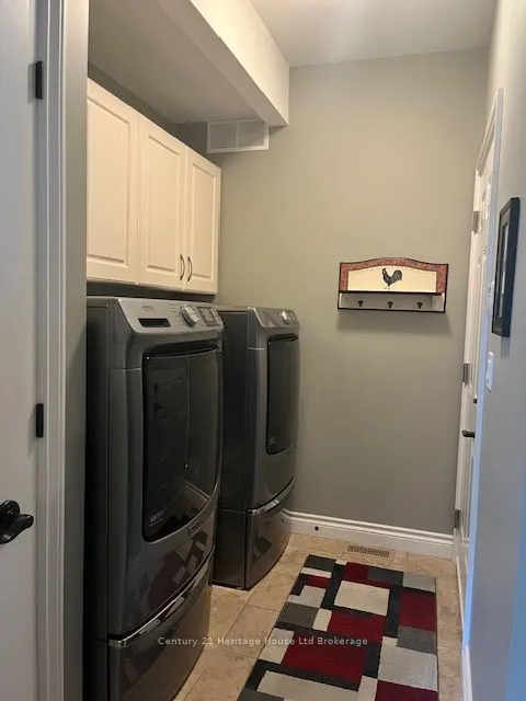 5 Woodhaven Drive, #1