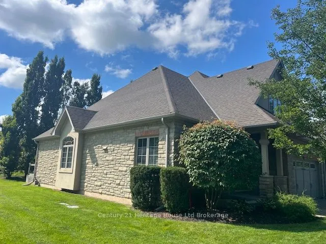 5 Woodhaven Drive, #1