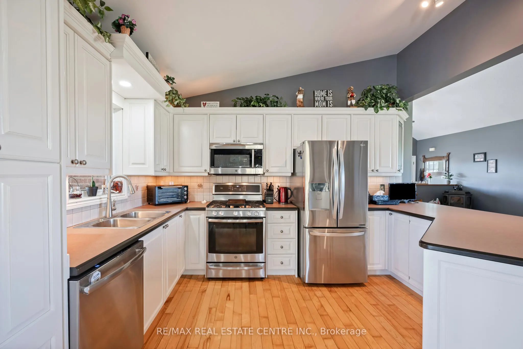 395115 County Road 12 Road