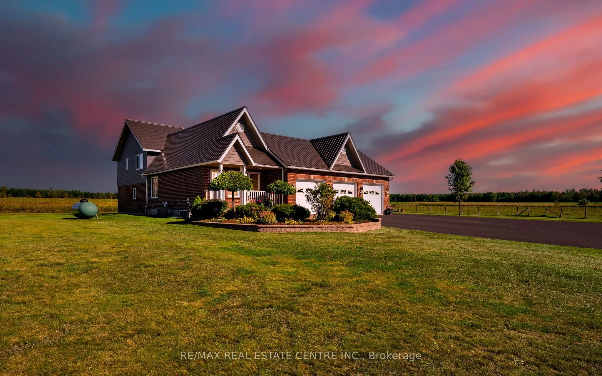 395115 County Road 12 Road