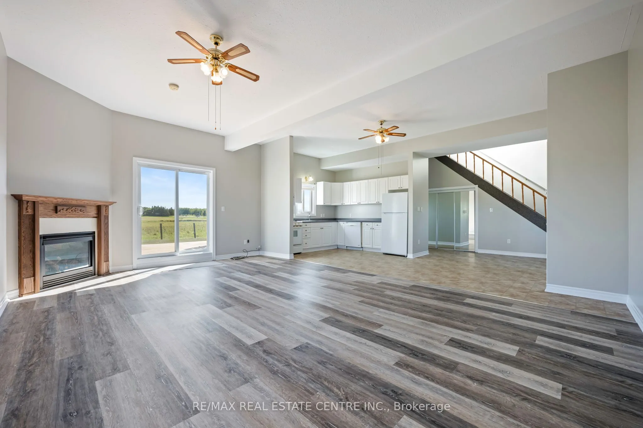 395115 County Road 12 Road