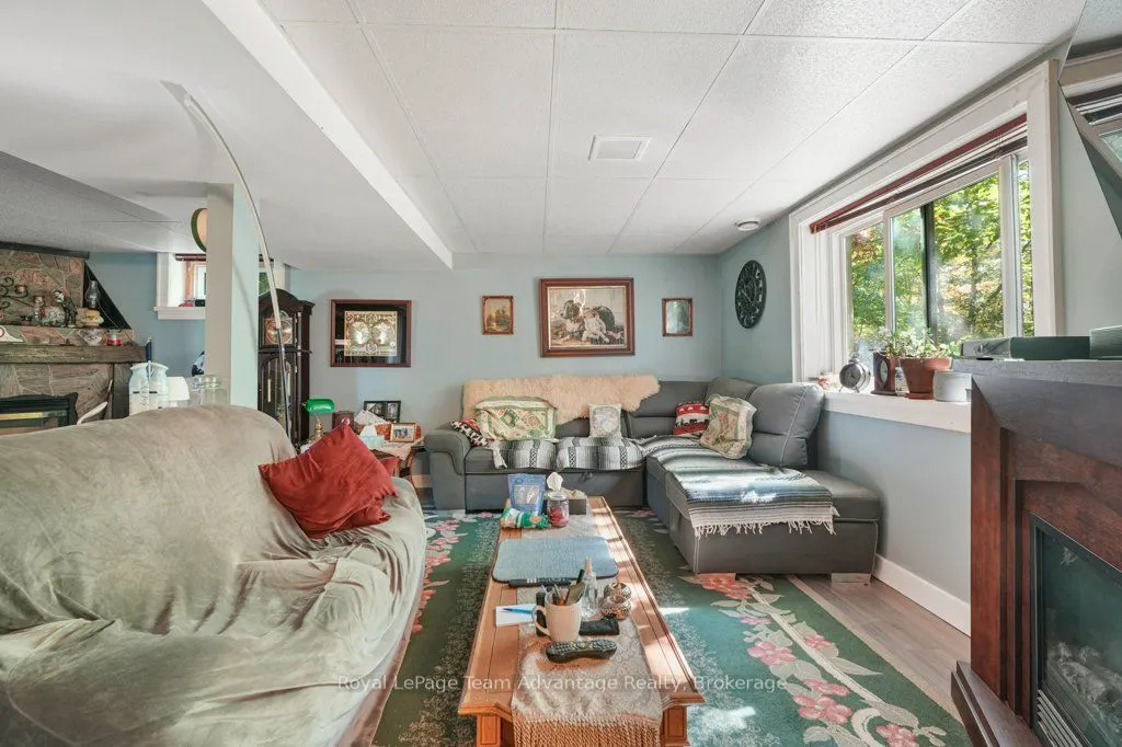 18 Horseshoe Lake Road