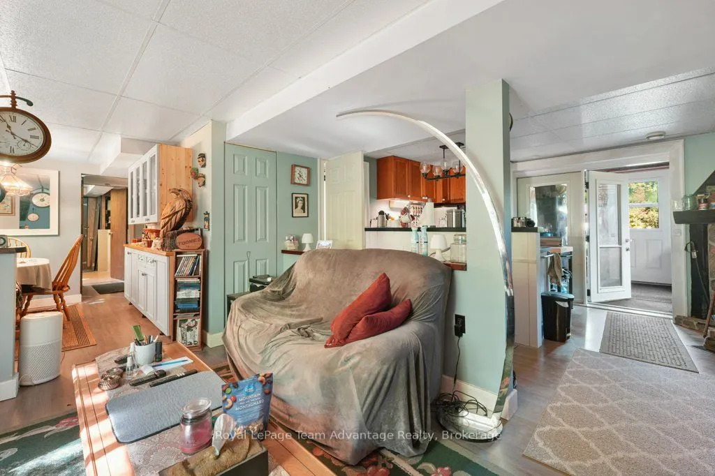 18 Horseshoe Lake Road