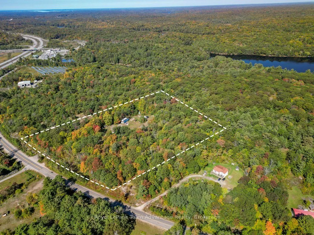 18 Horseshoe Lake Road