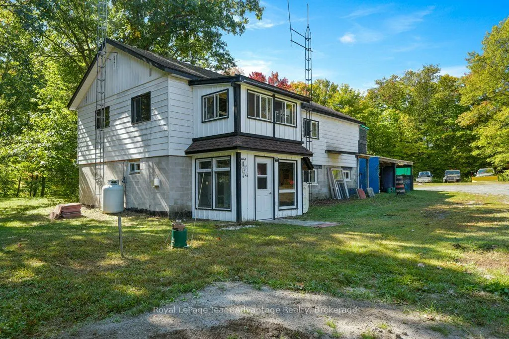 18 Horseshoe Lake Road
