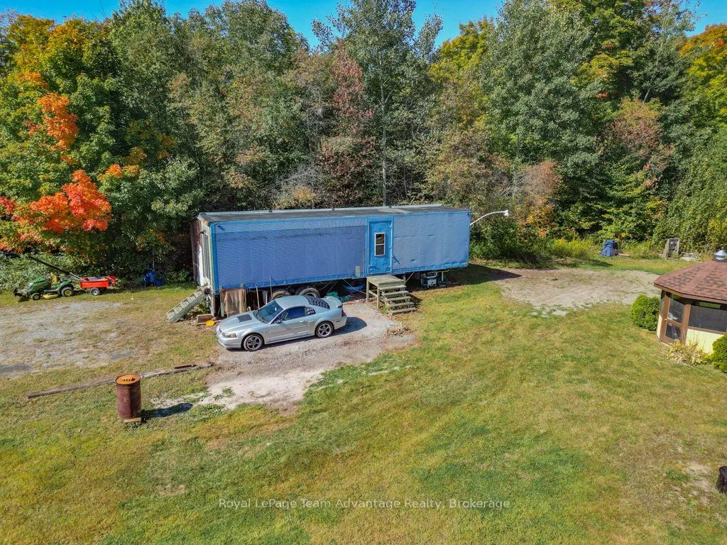 18 Horseshoe Lake Road