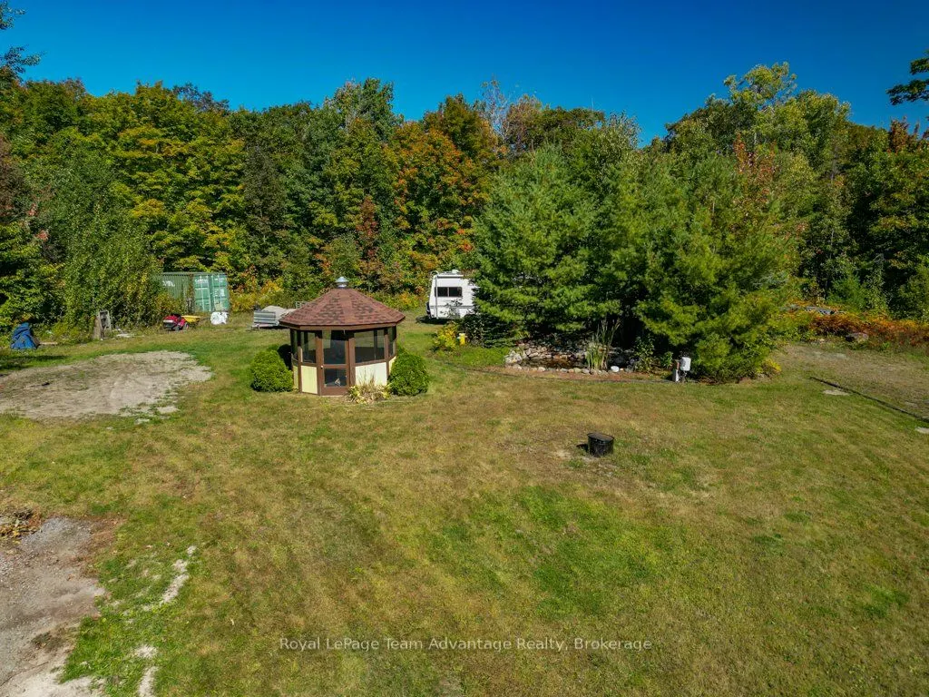 18 Horseshoe Lake Road
