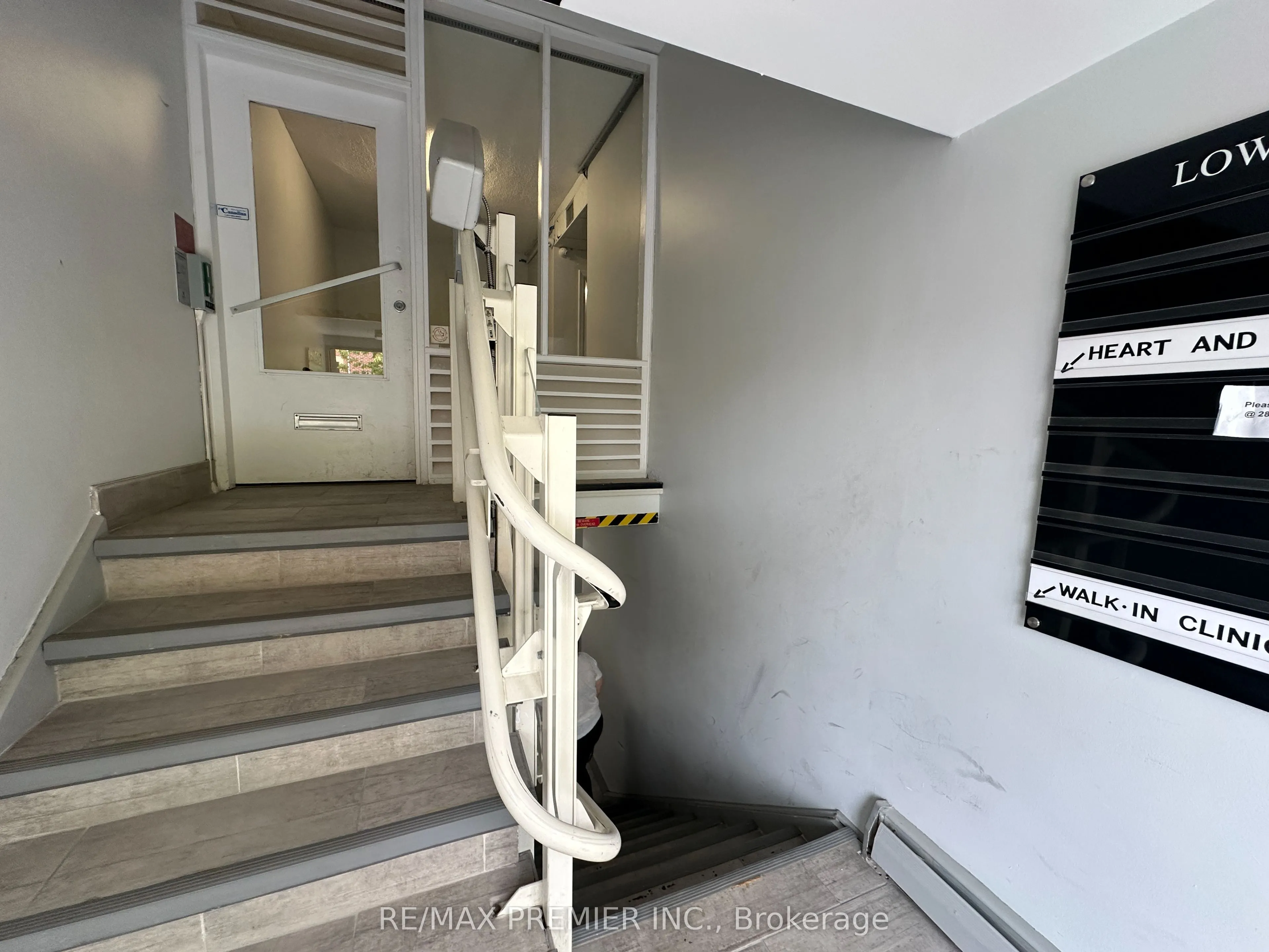 70 King Street E, #L01