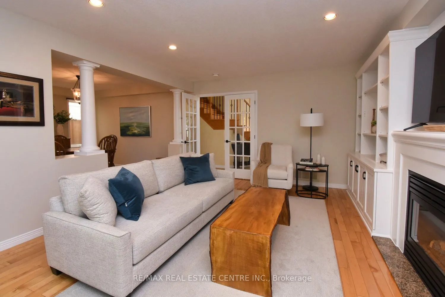 35 Eringate Drive