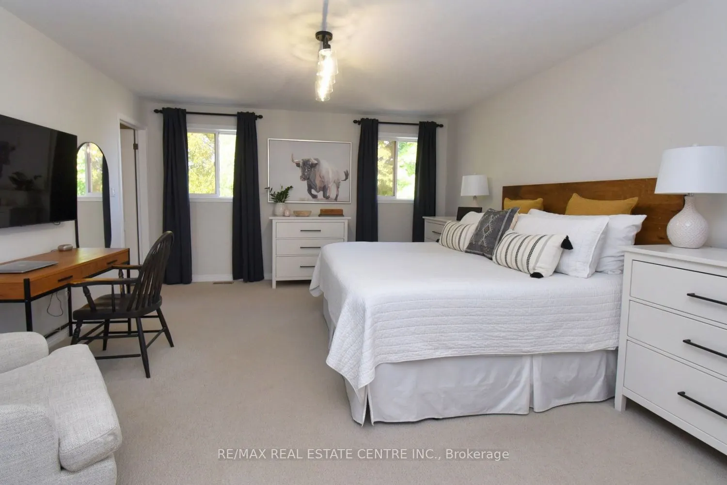 35 Eringate Drive