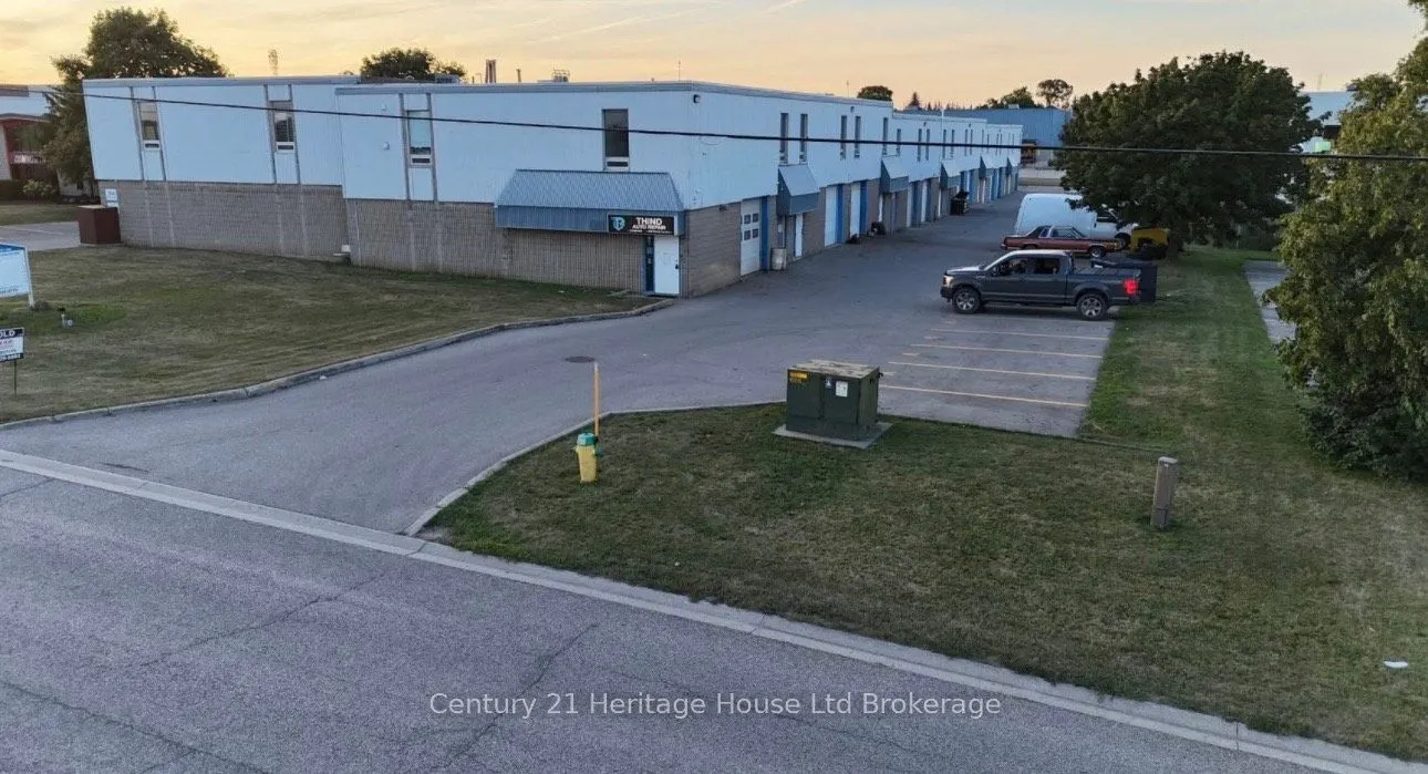 1033 Pattullo Avenue, #5