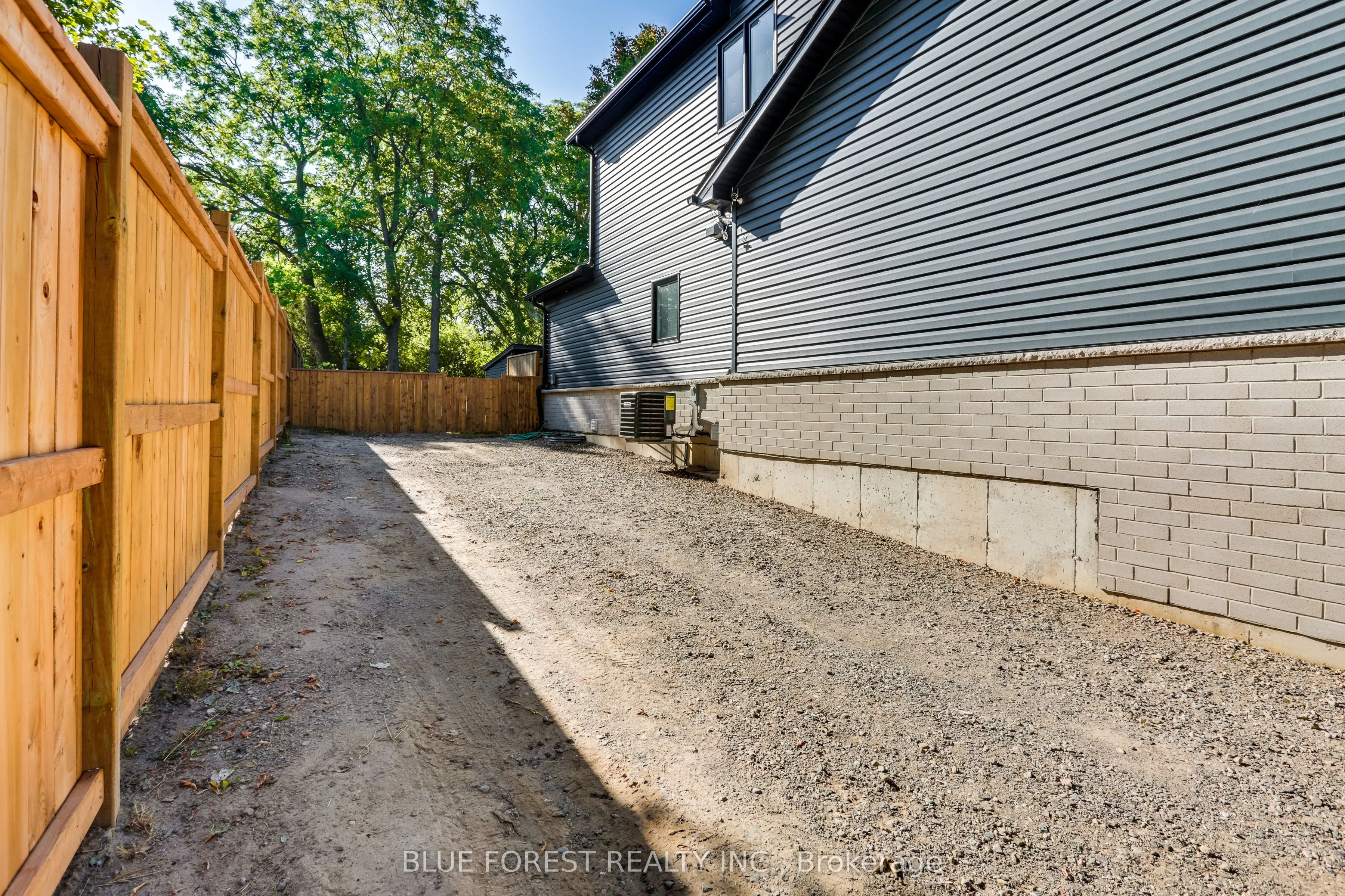 146 CONCESSION Street