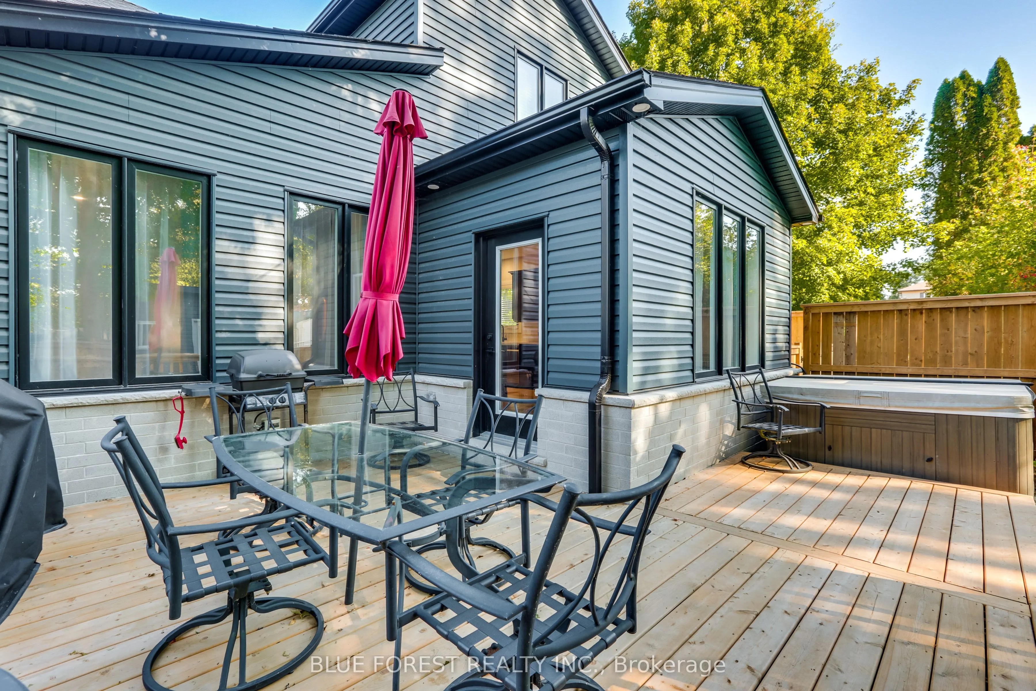 146 CONCESSION Street