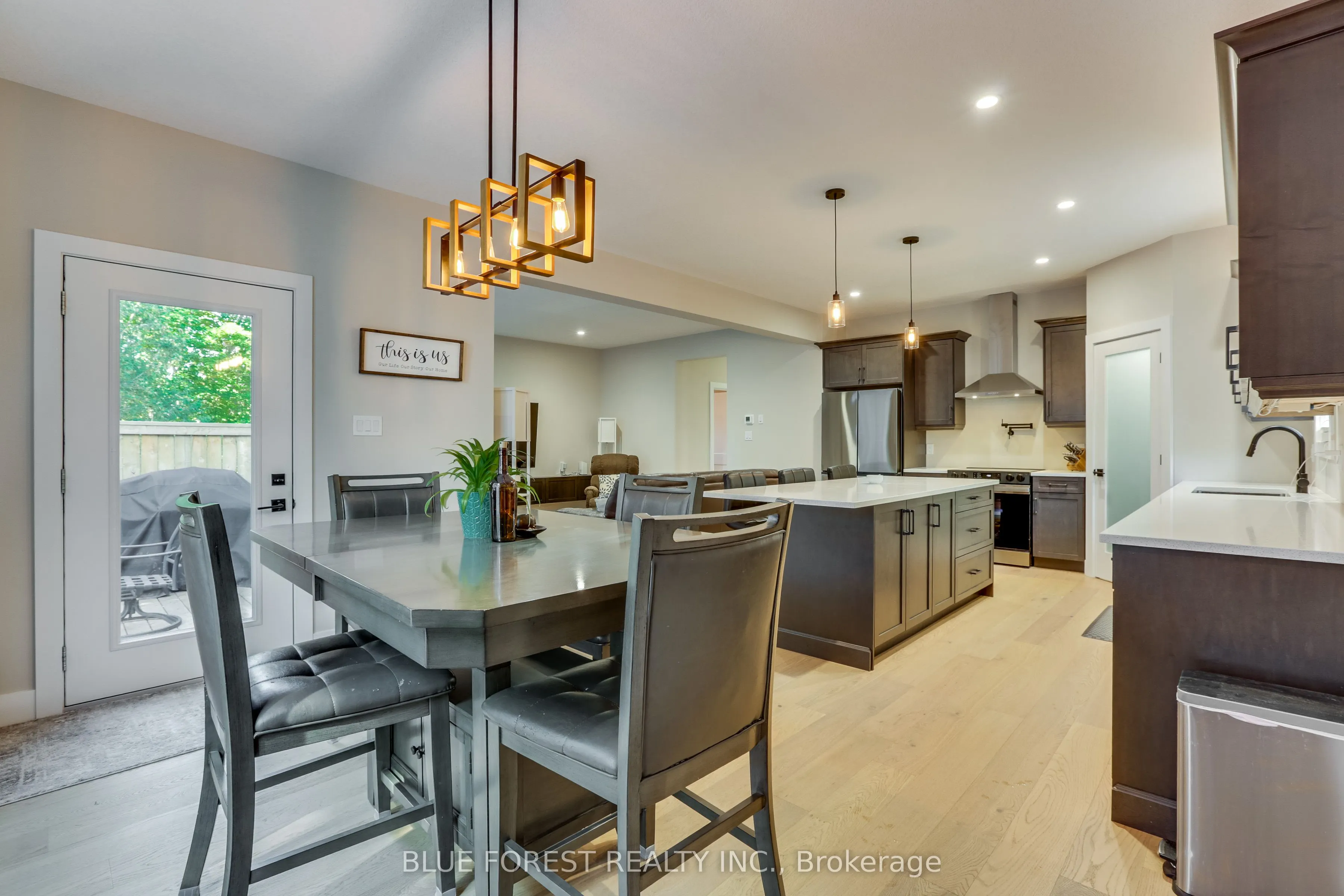 146 CONCESSION Street