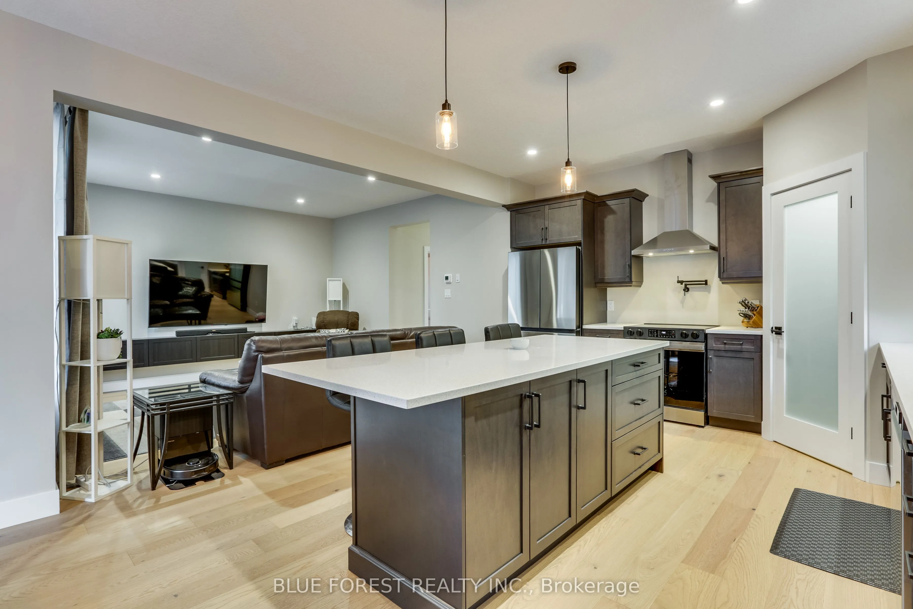 146 CONCESSION Street
