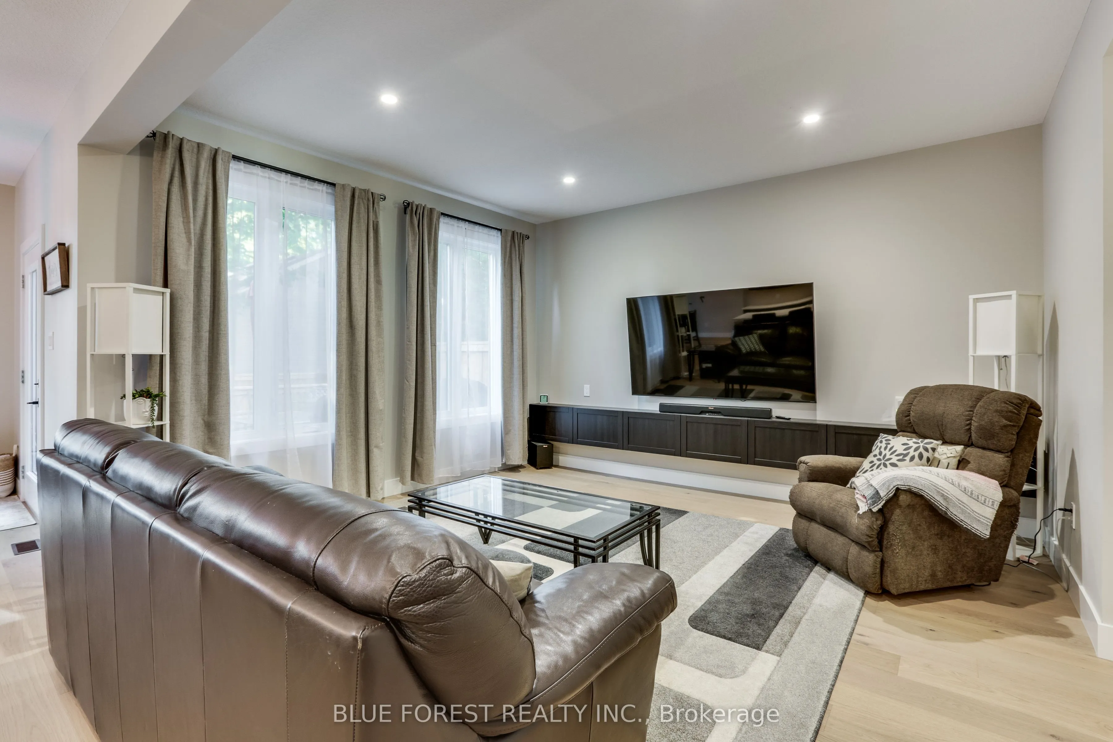 146 CONCESSION Street