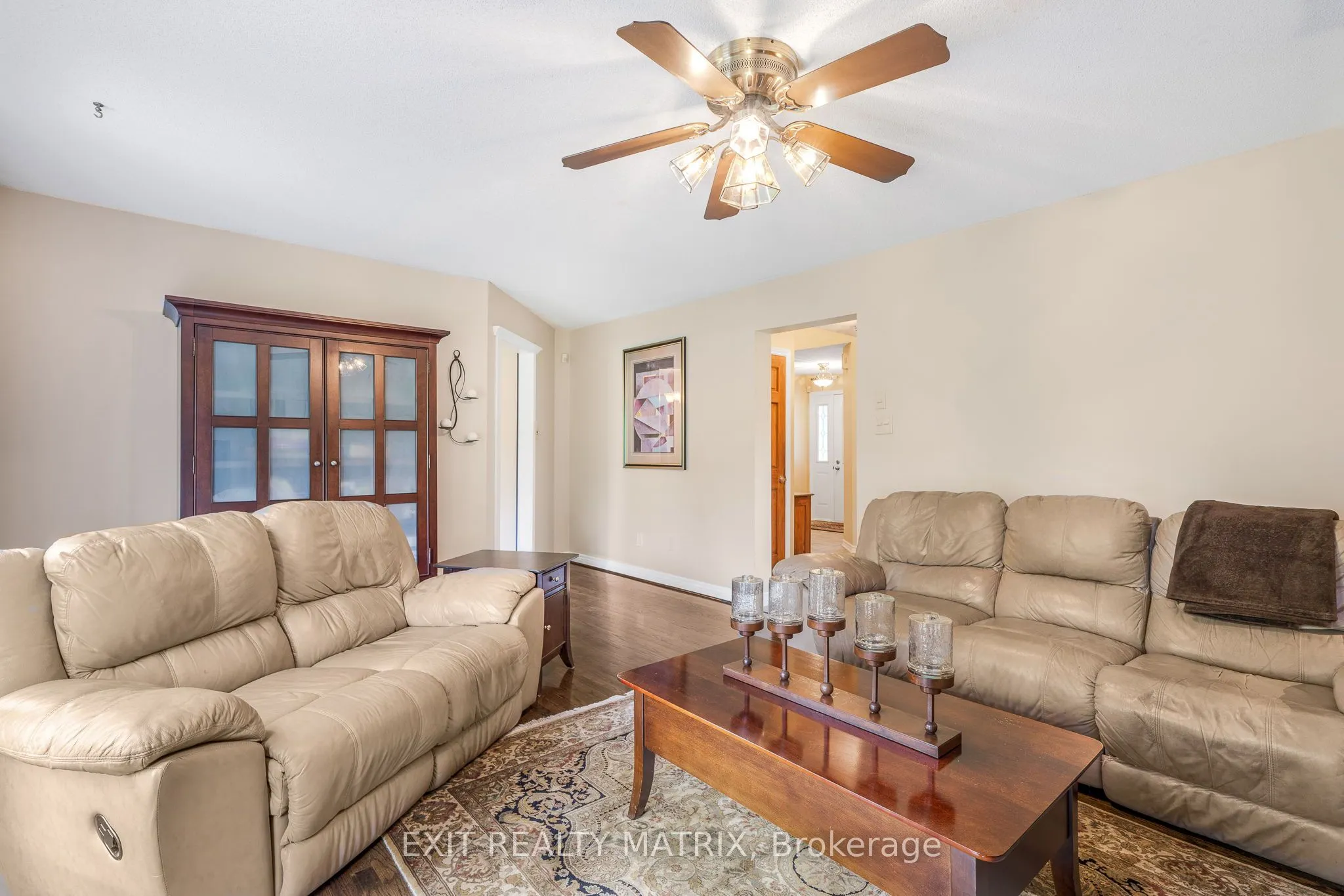 882 Du Castor Road