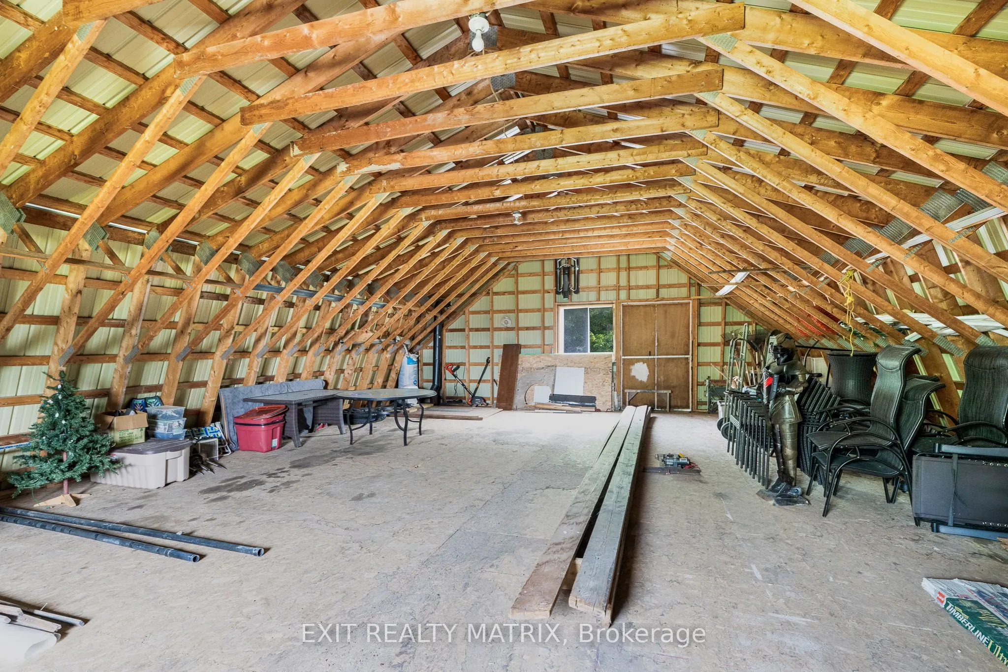 882 Du Castor Road