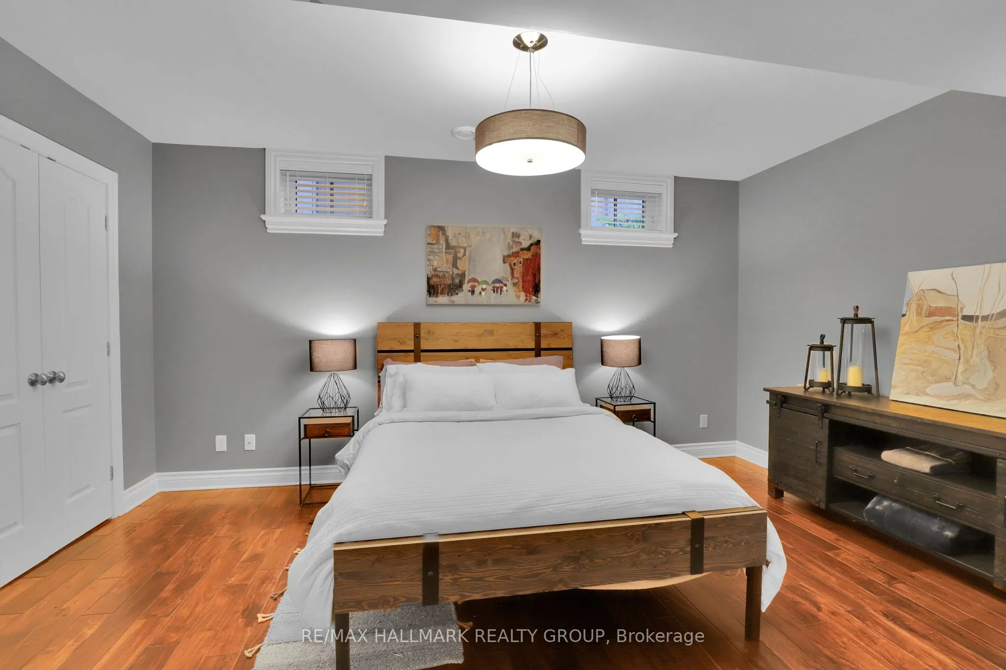 45 Crescent Heights