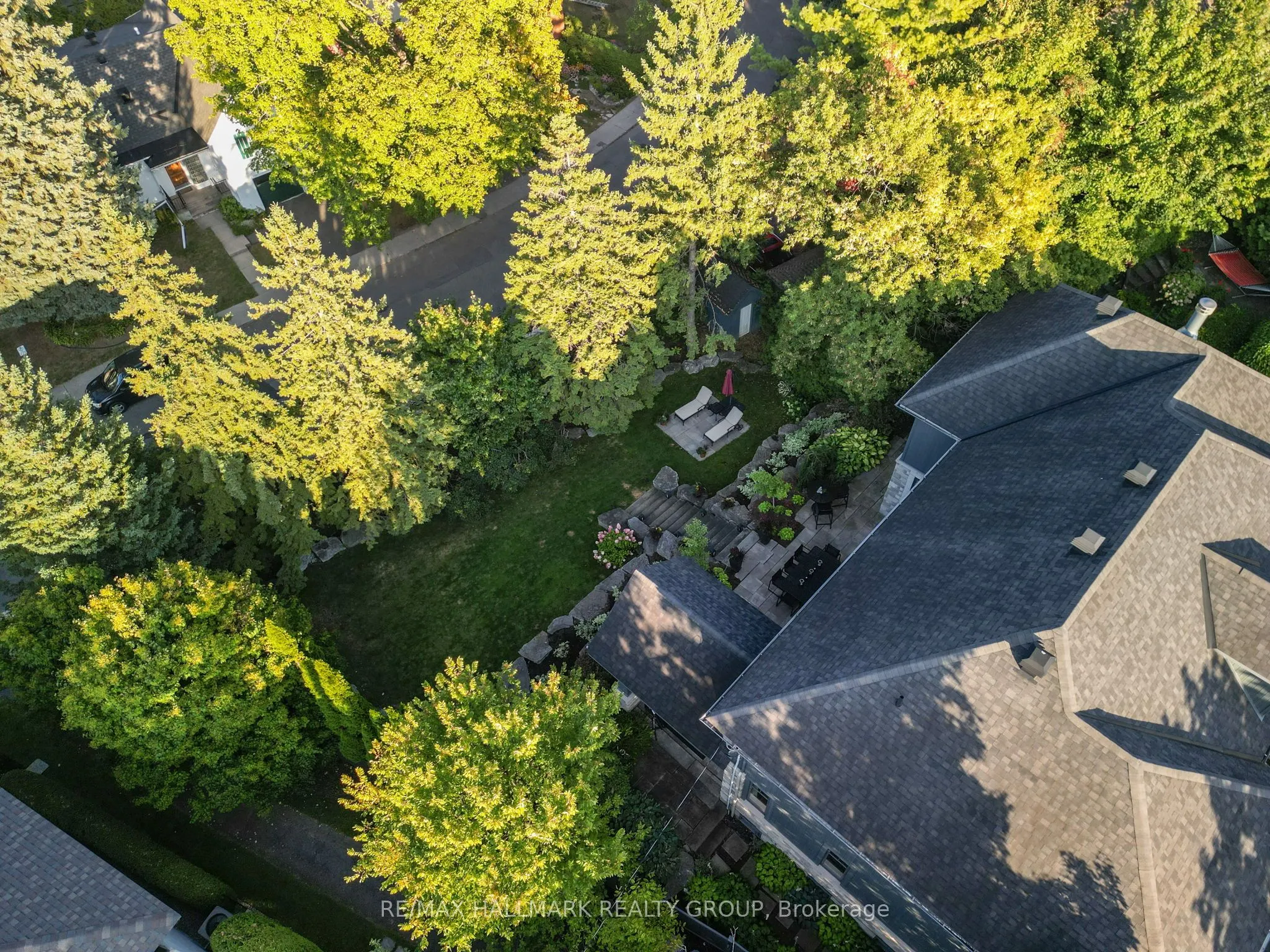 45 Crescent Heights