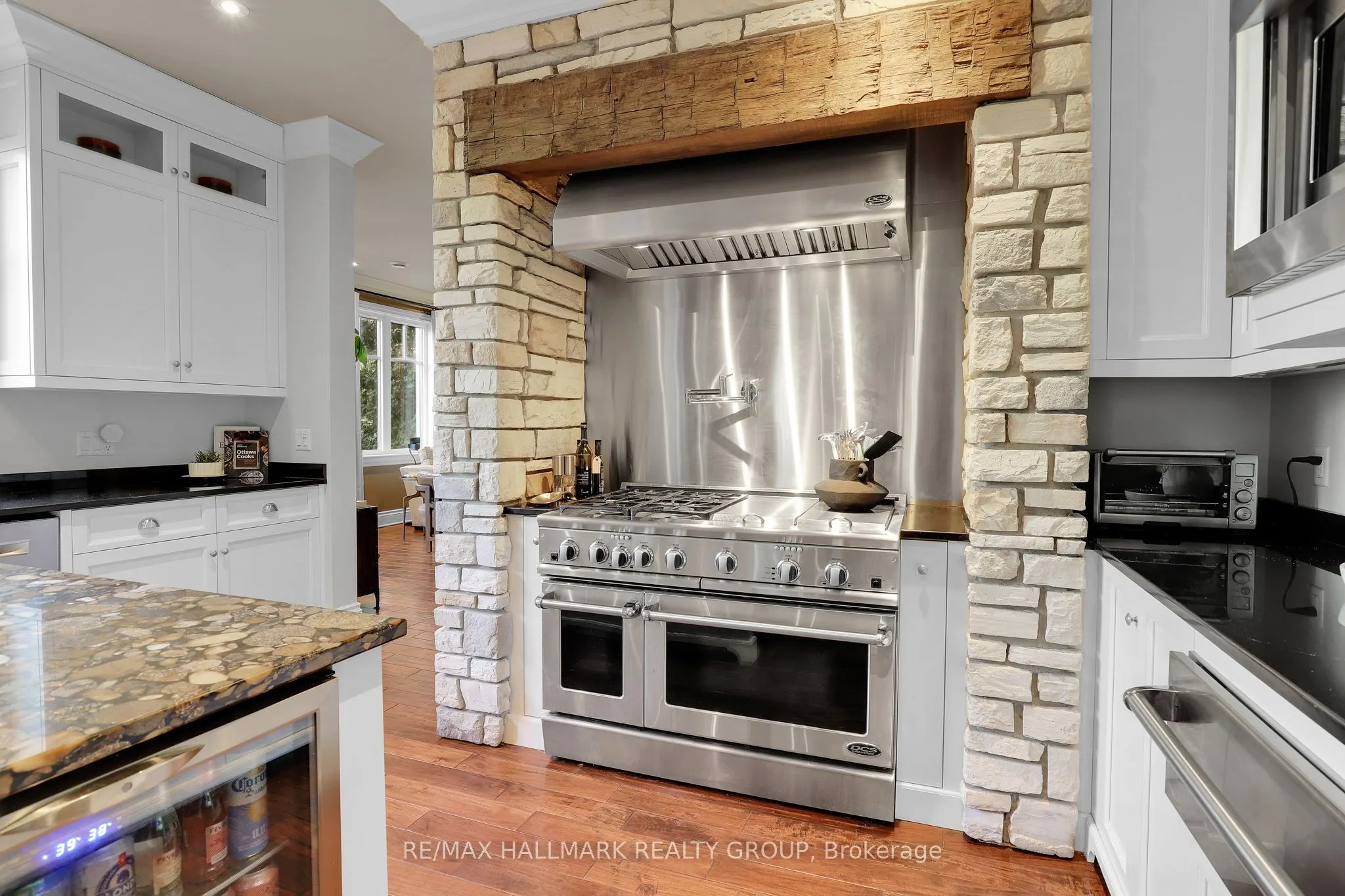 45 Crescent Heights