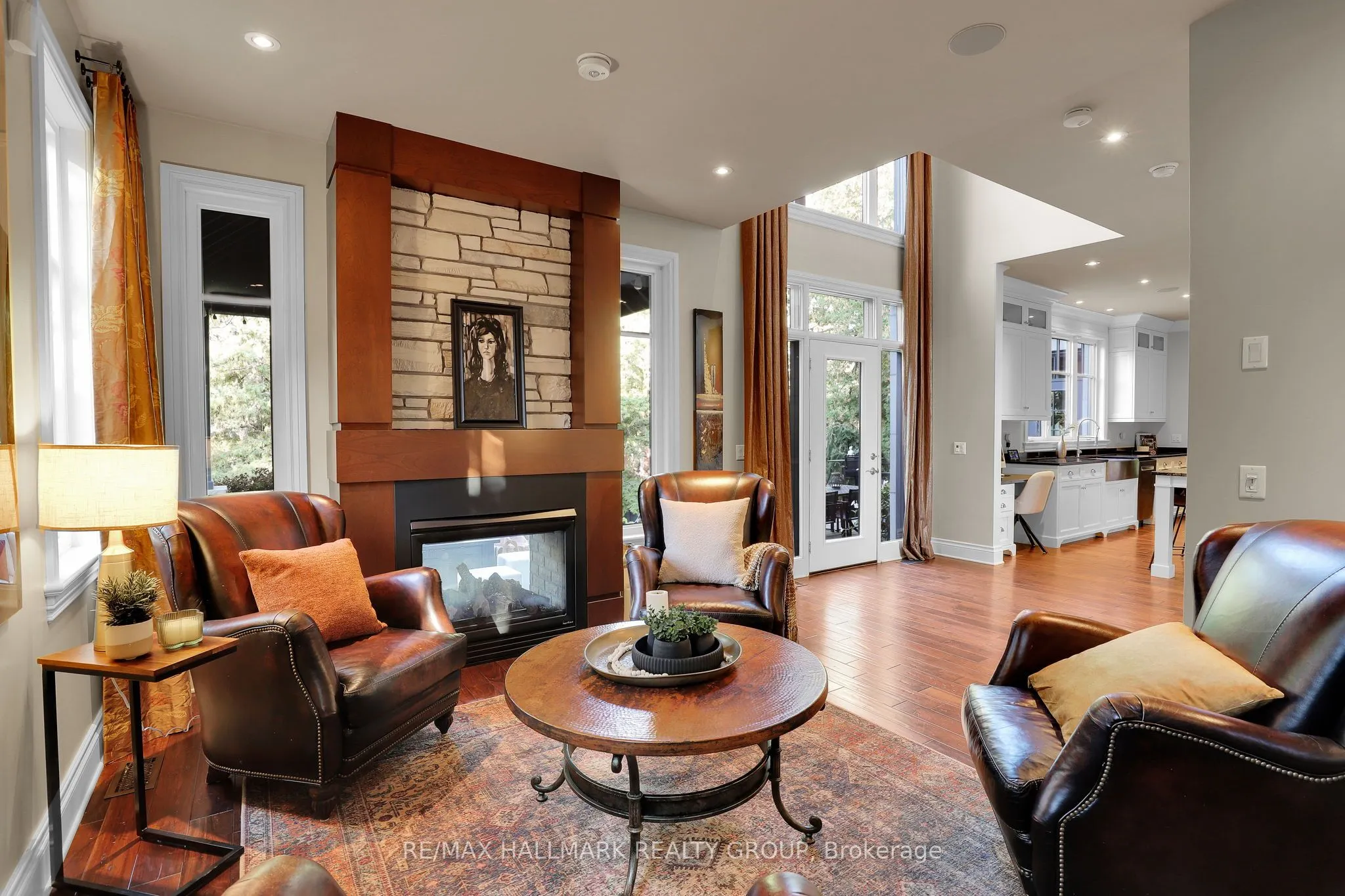 45 Crescent Heights