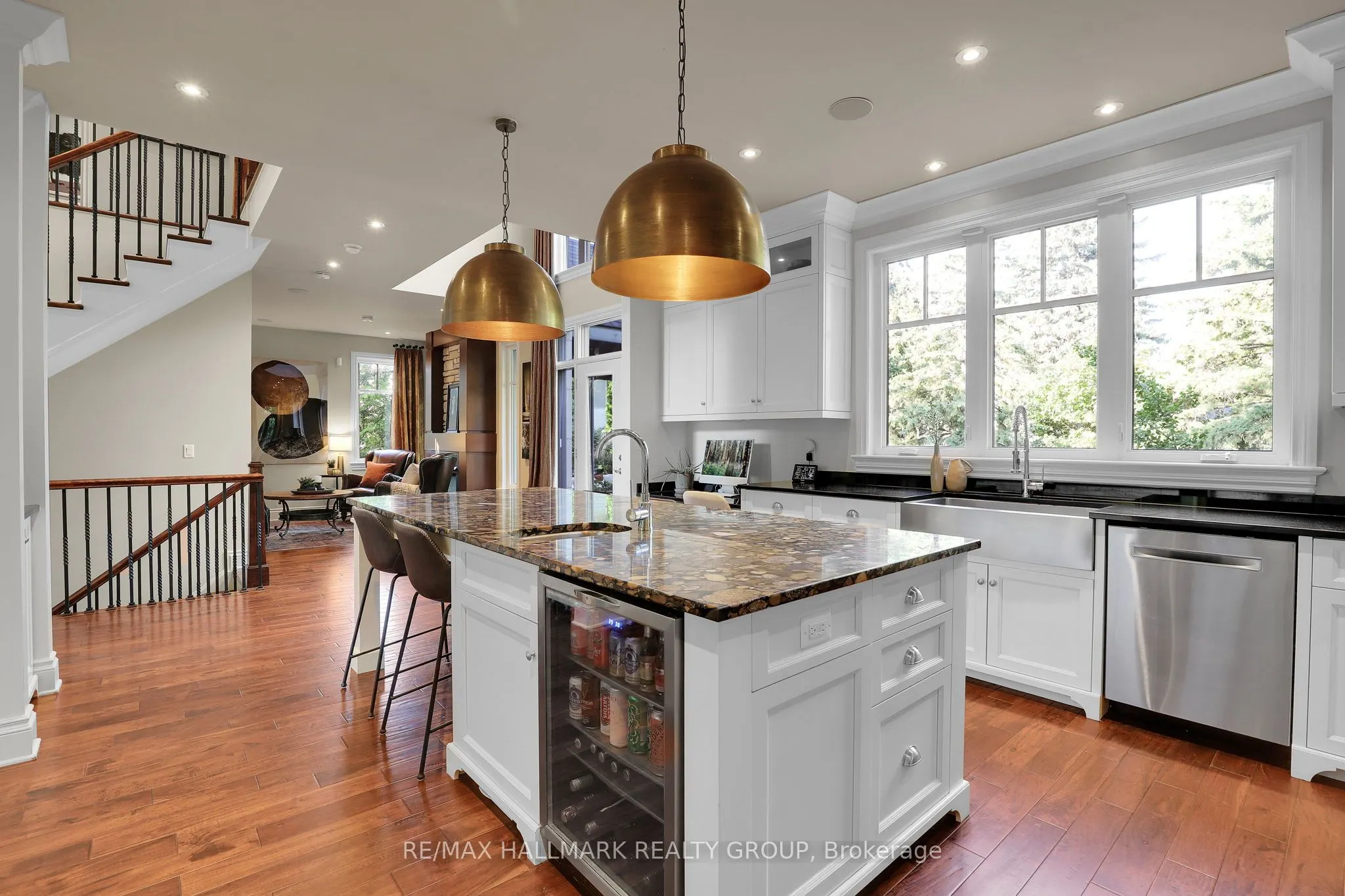 45 Crescent Heights
