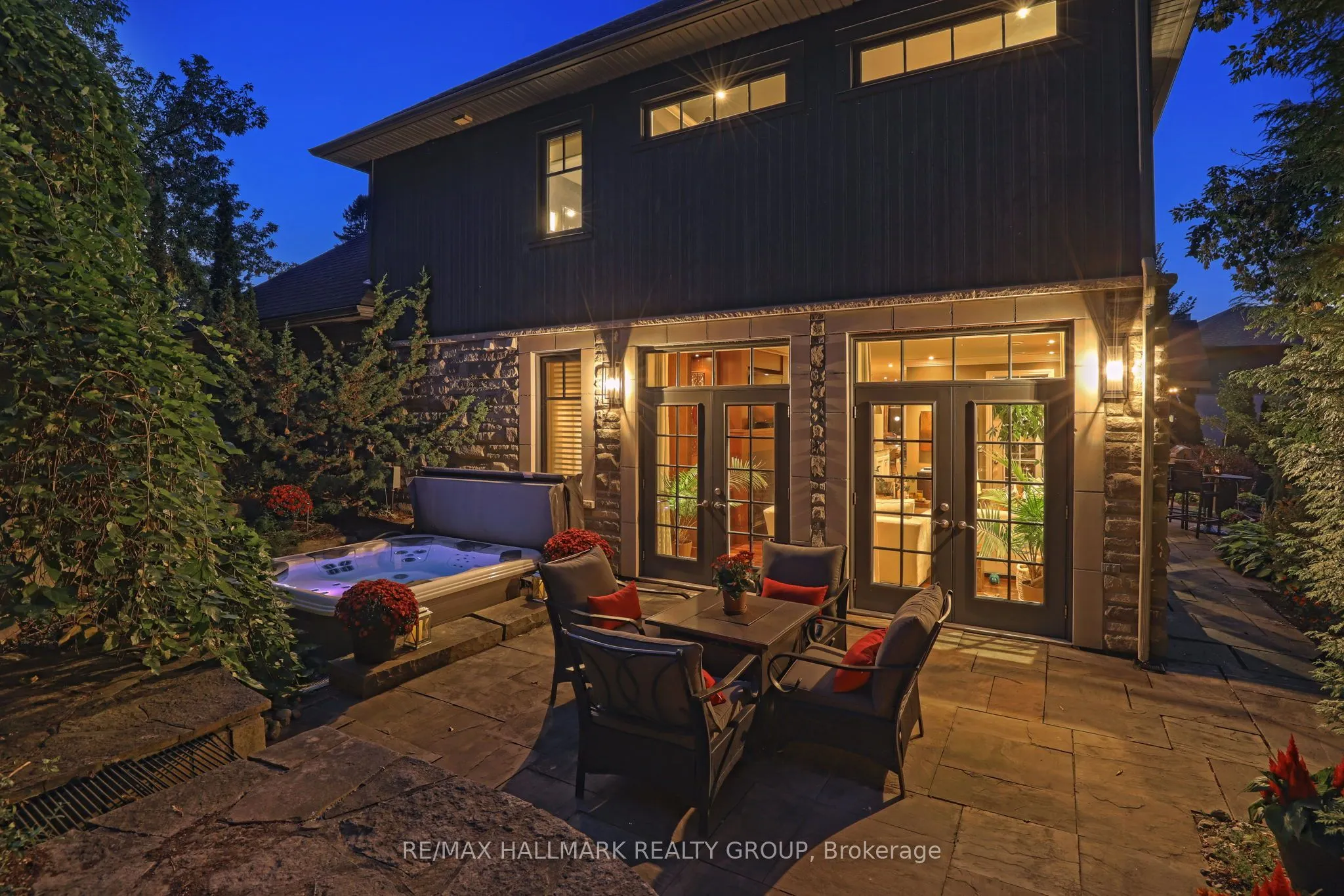 45 Crescent Heights