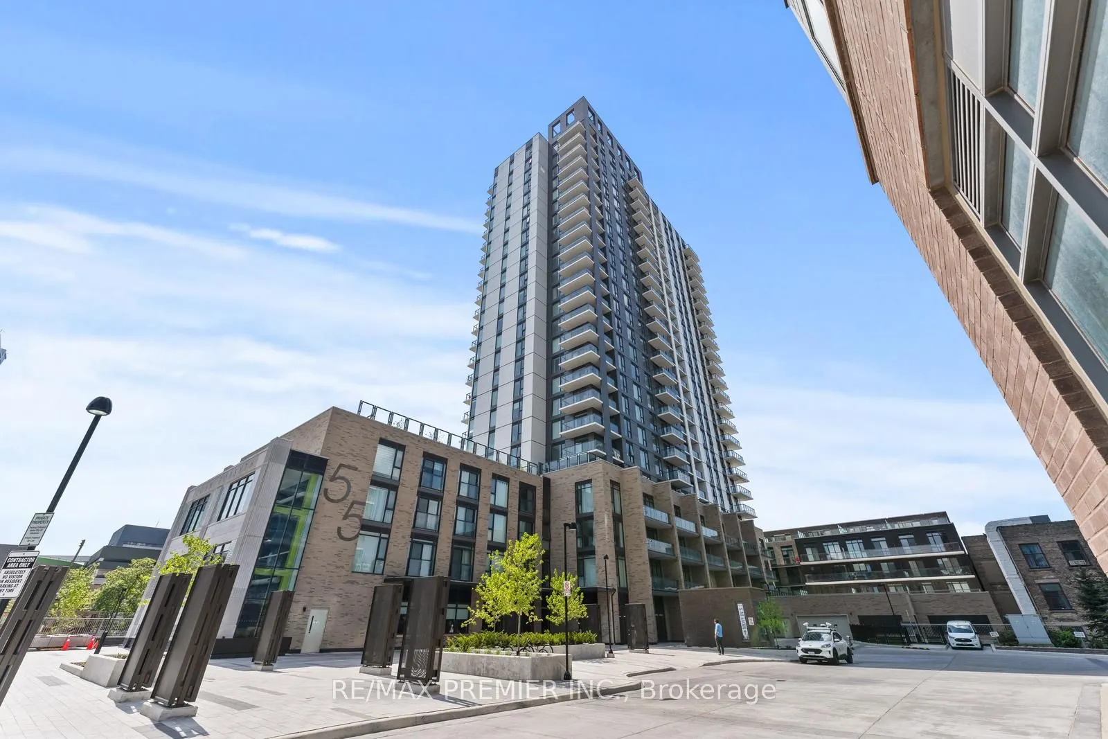55 Duke Street W, #310
