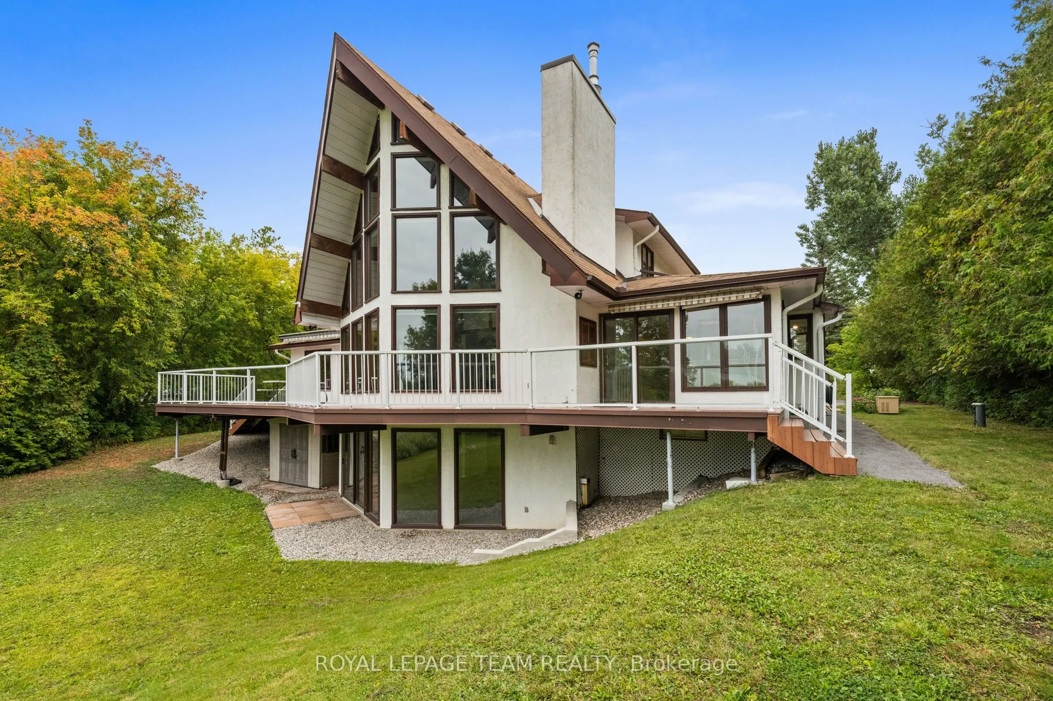 1376 River Road