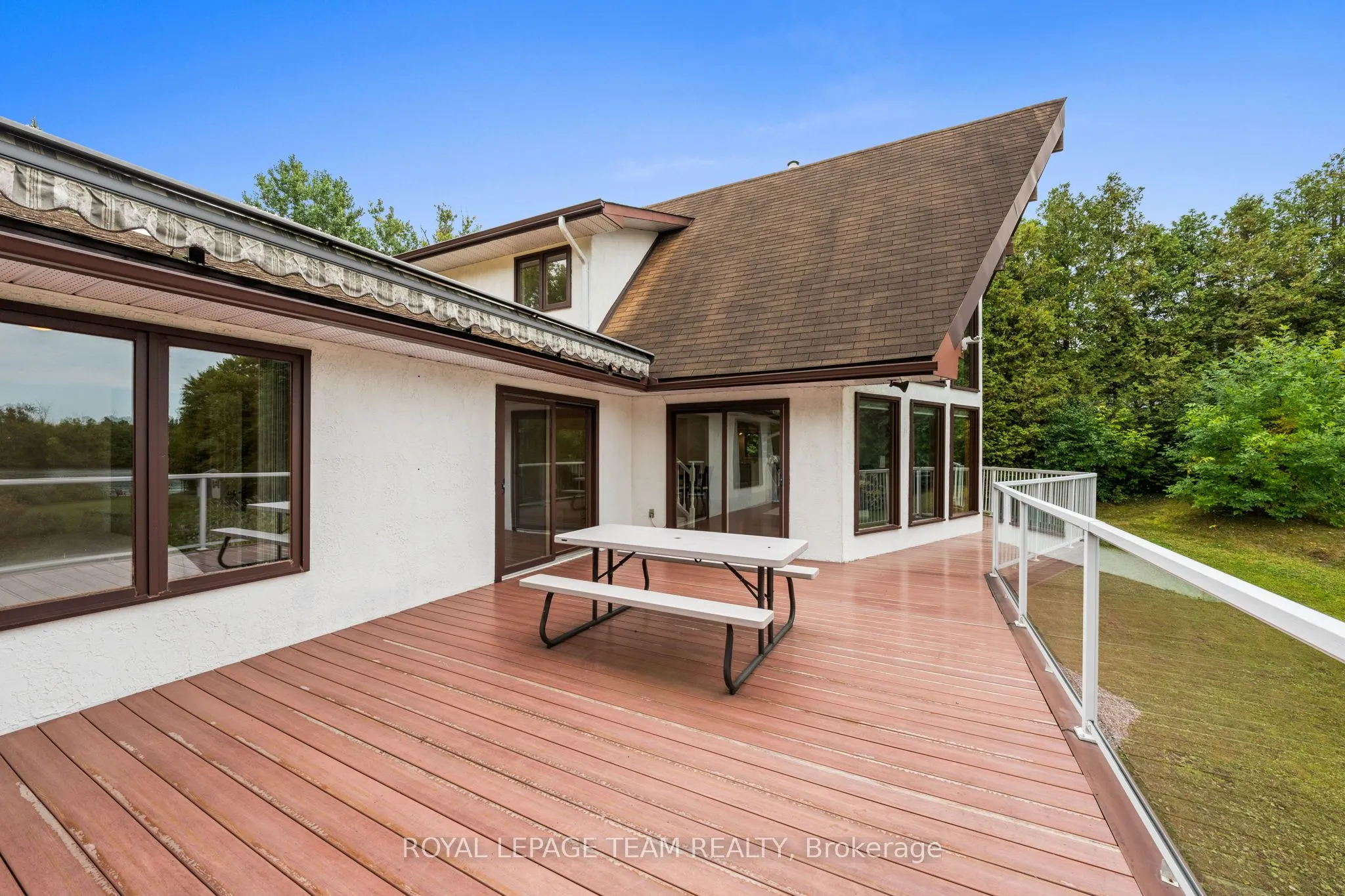 1376 River Road