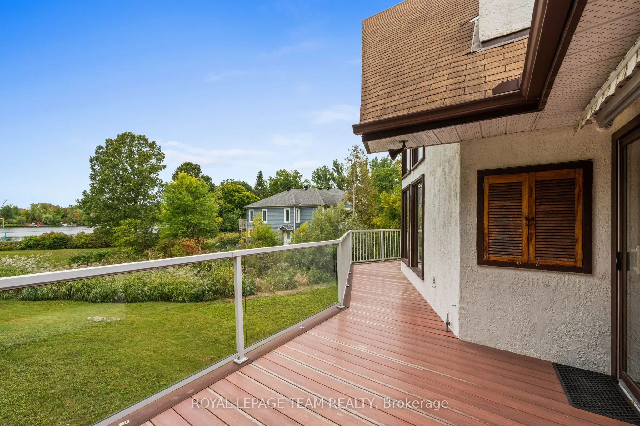 1376 River Road