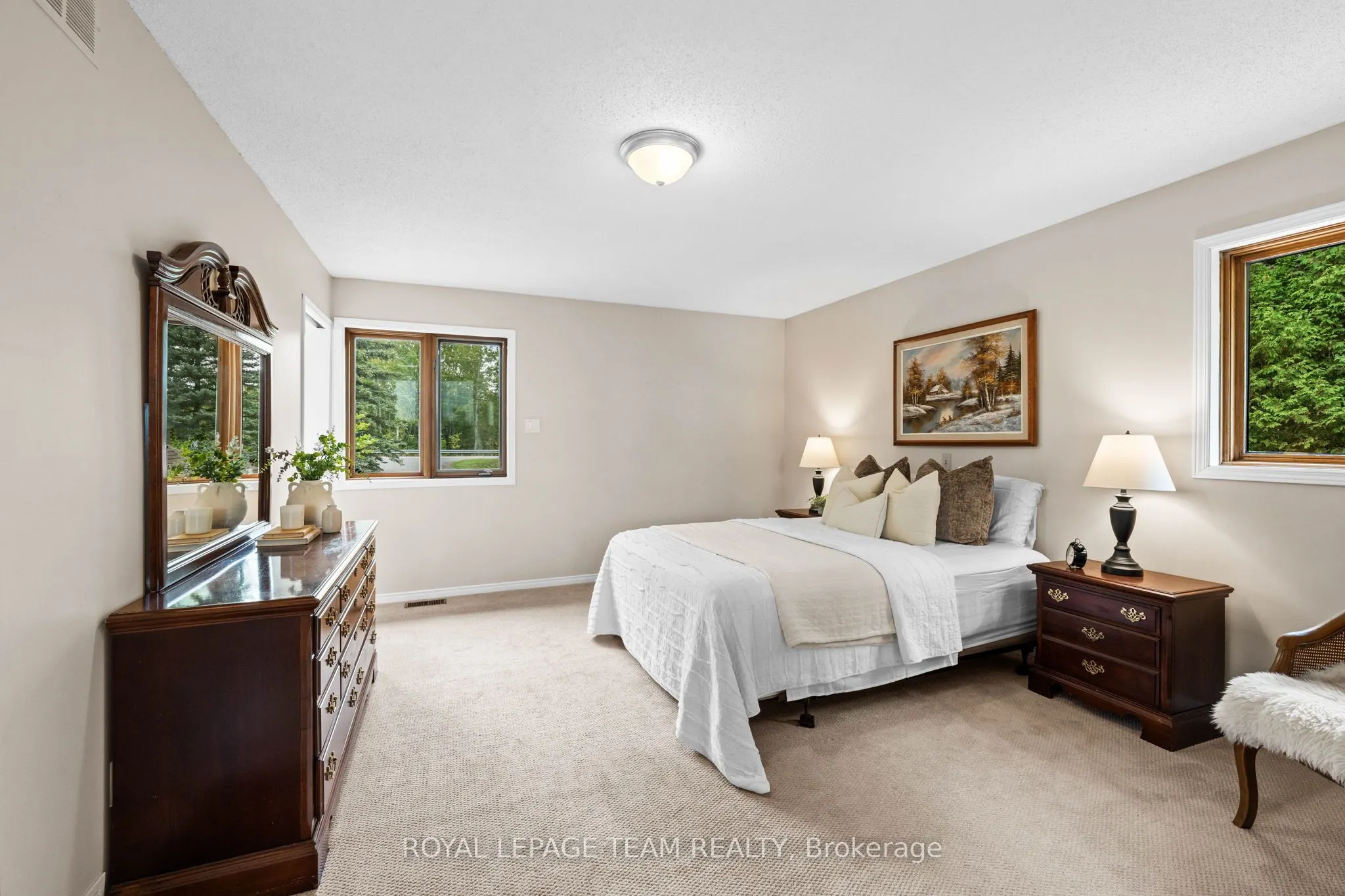 1376 River Road