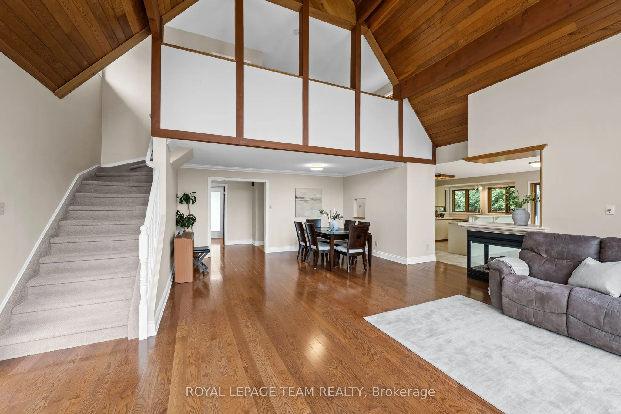 1376 River Road