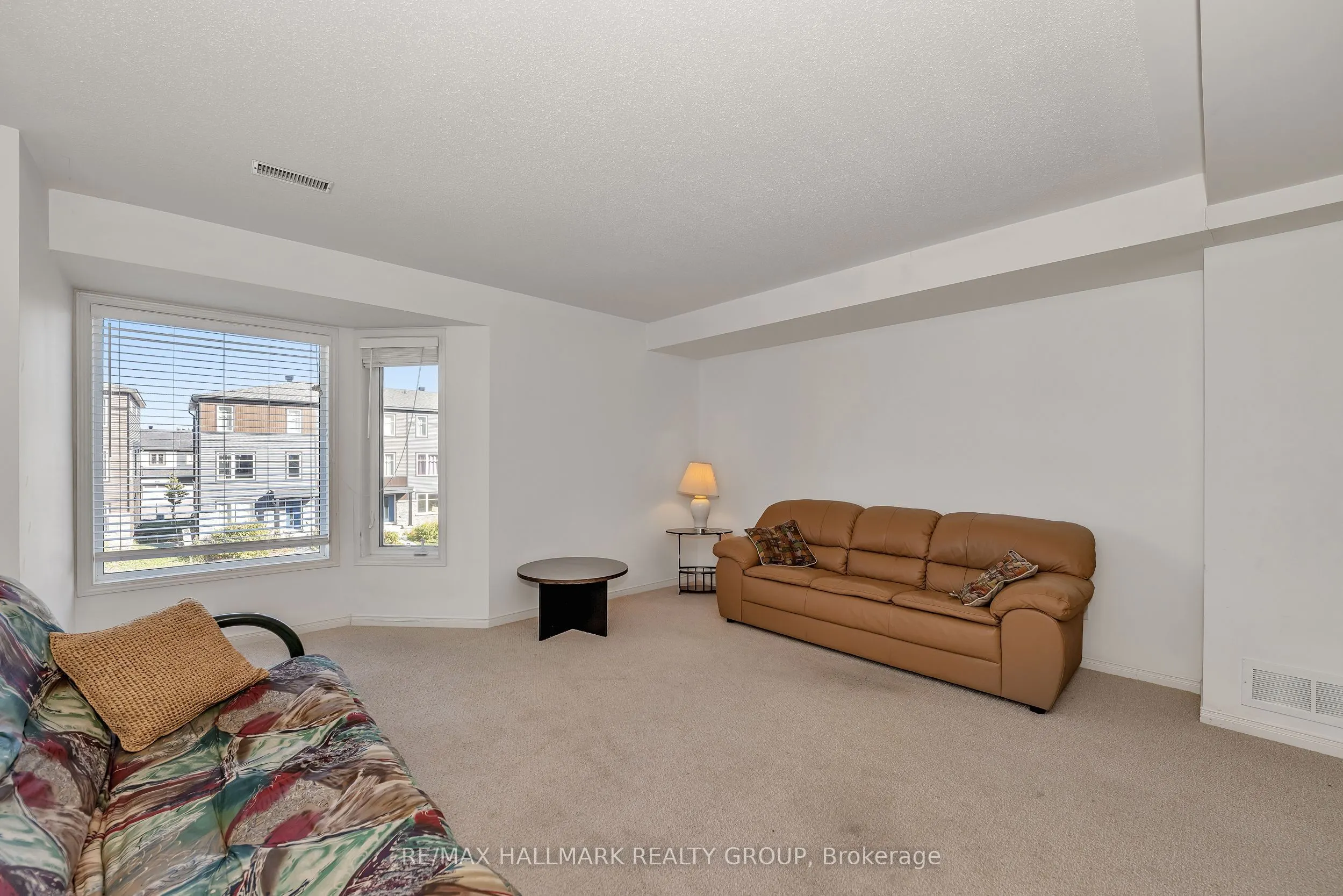 62 Lakepointe Drive, #14