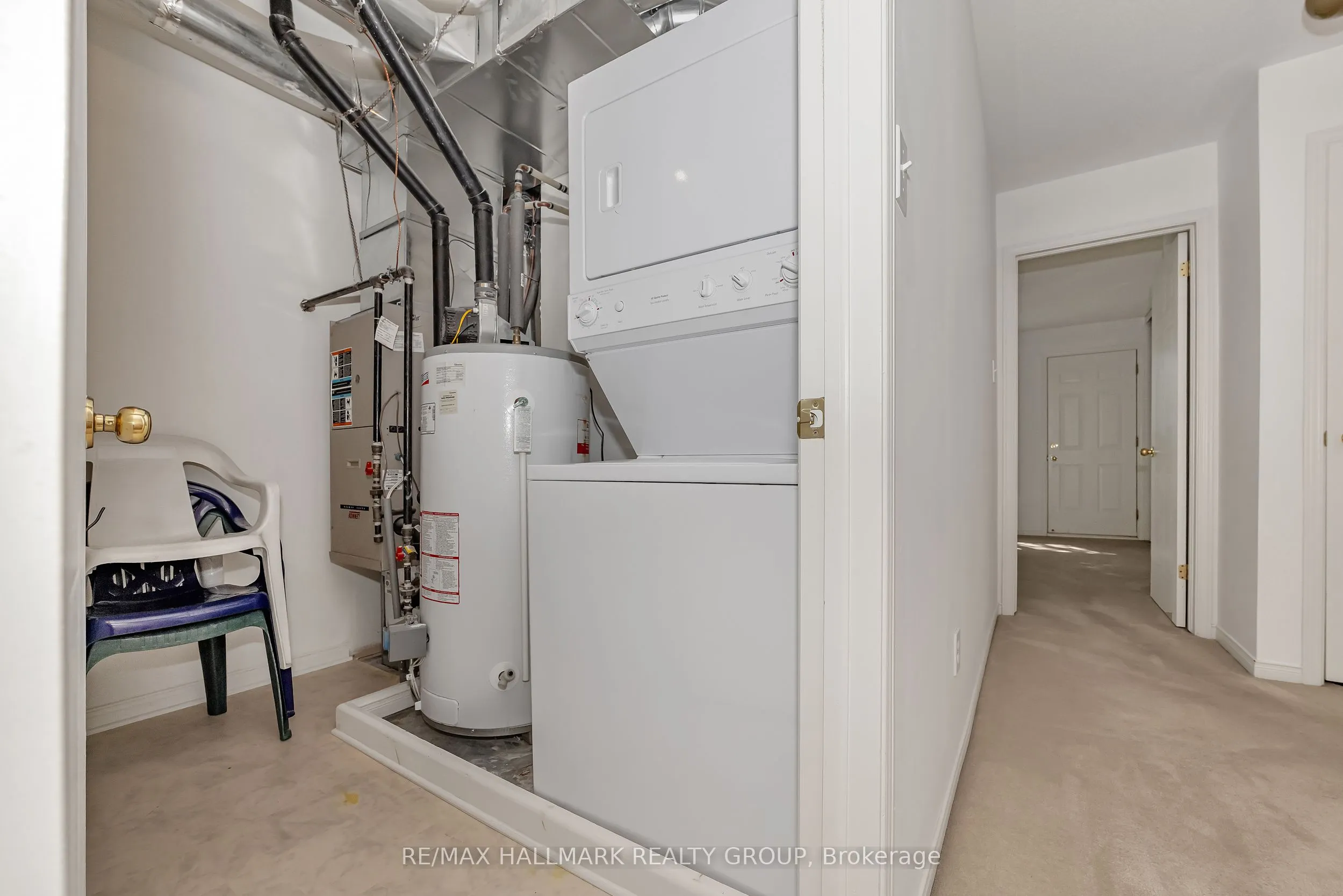 62 Lakepointe Drive, #14
