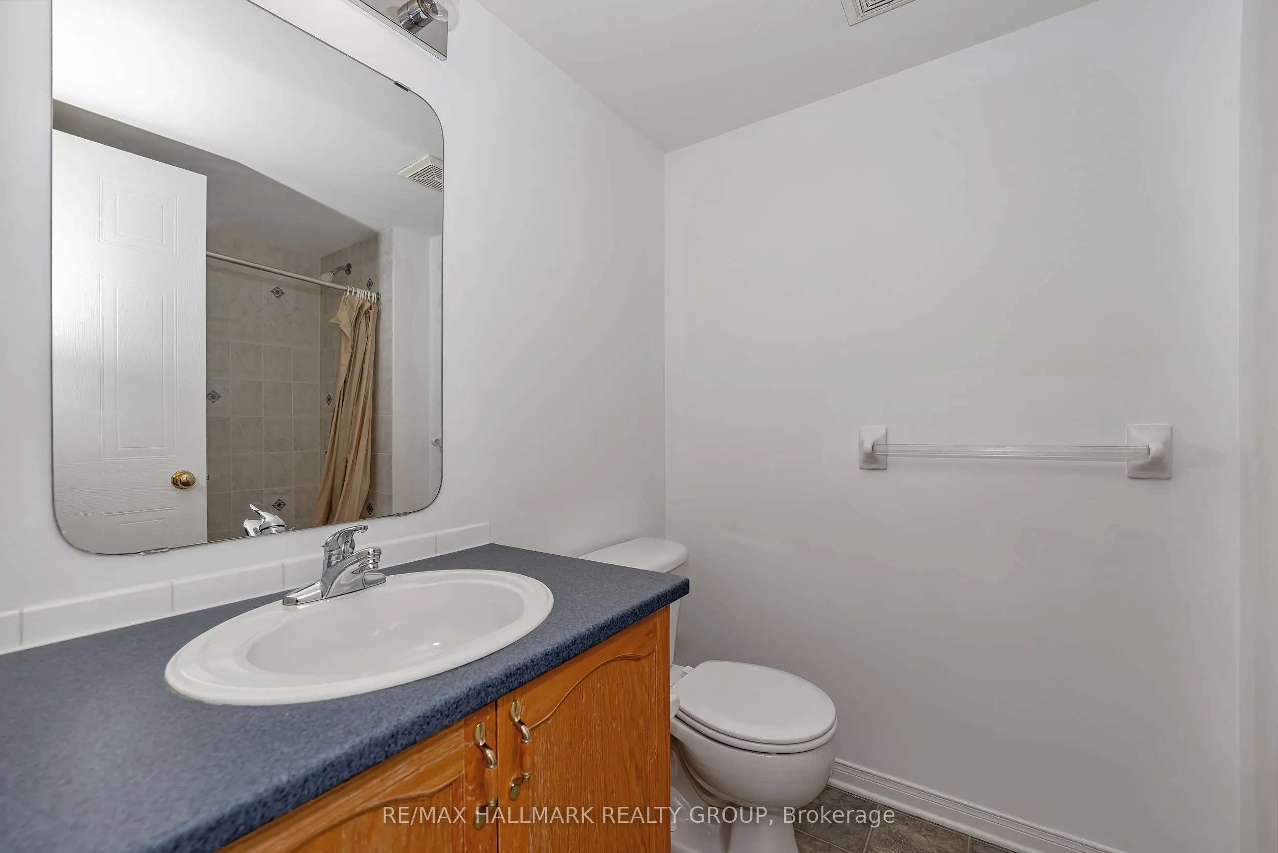 62 Lakepointe Drive, #14
