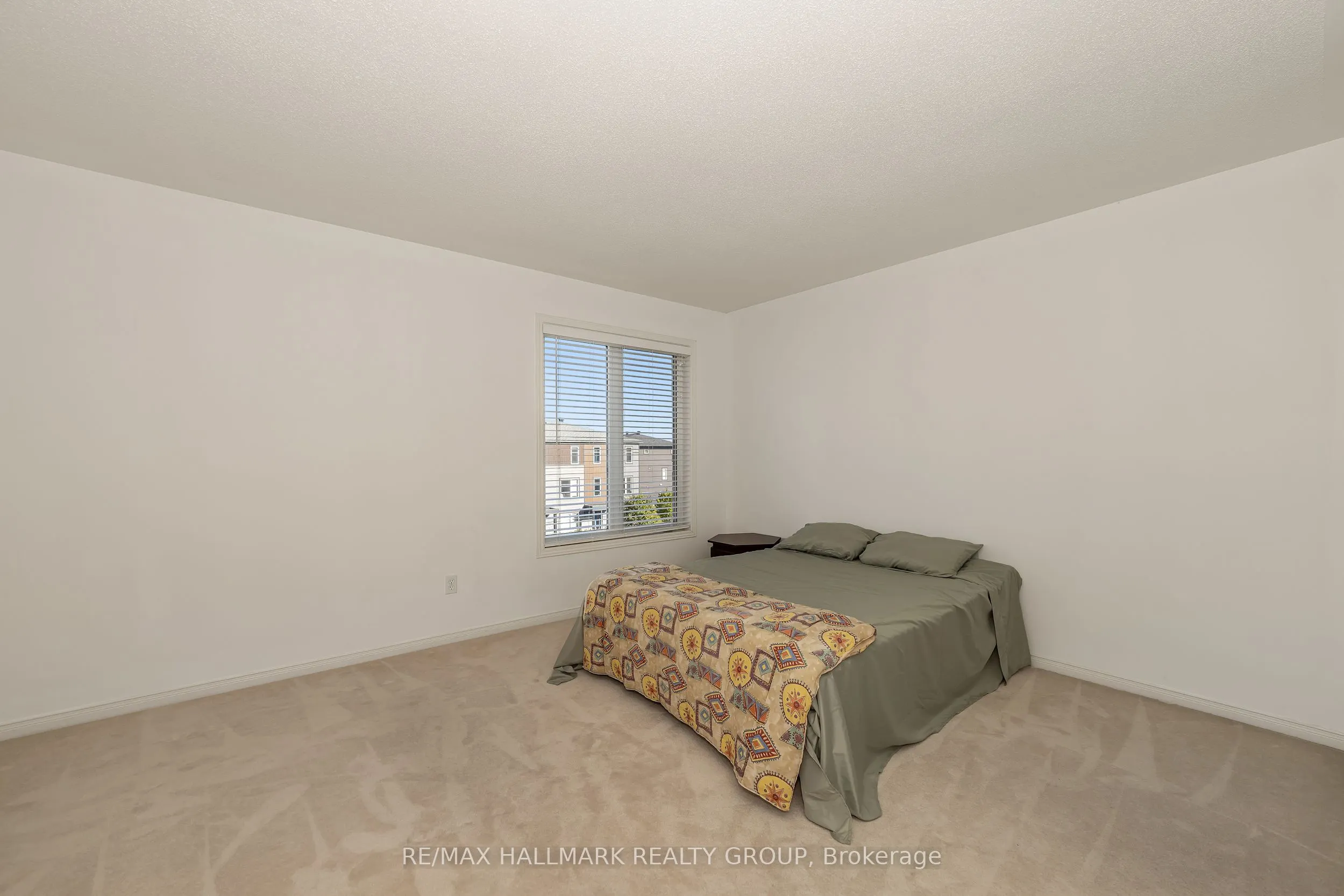 62 Lakepointe Drive, #14
