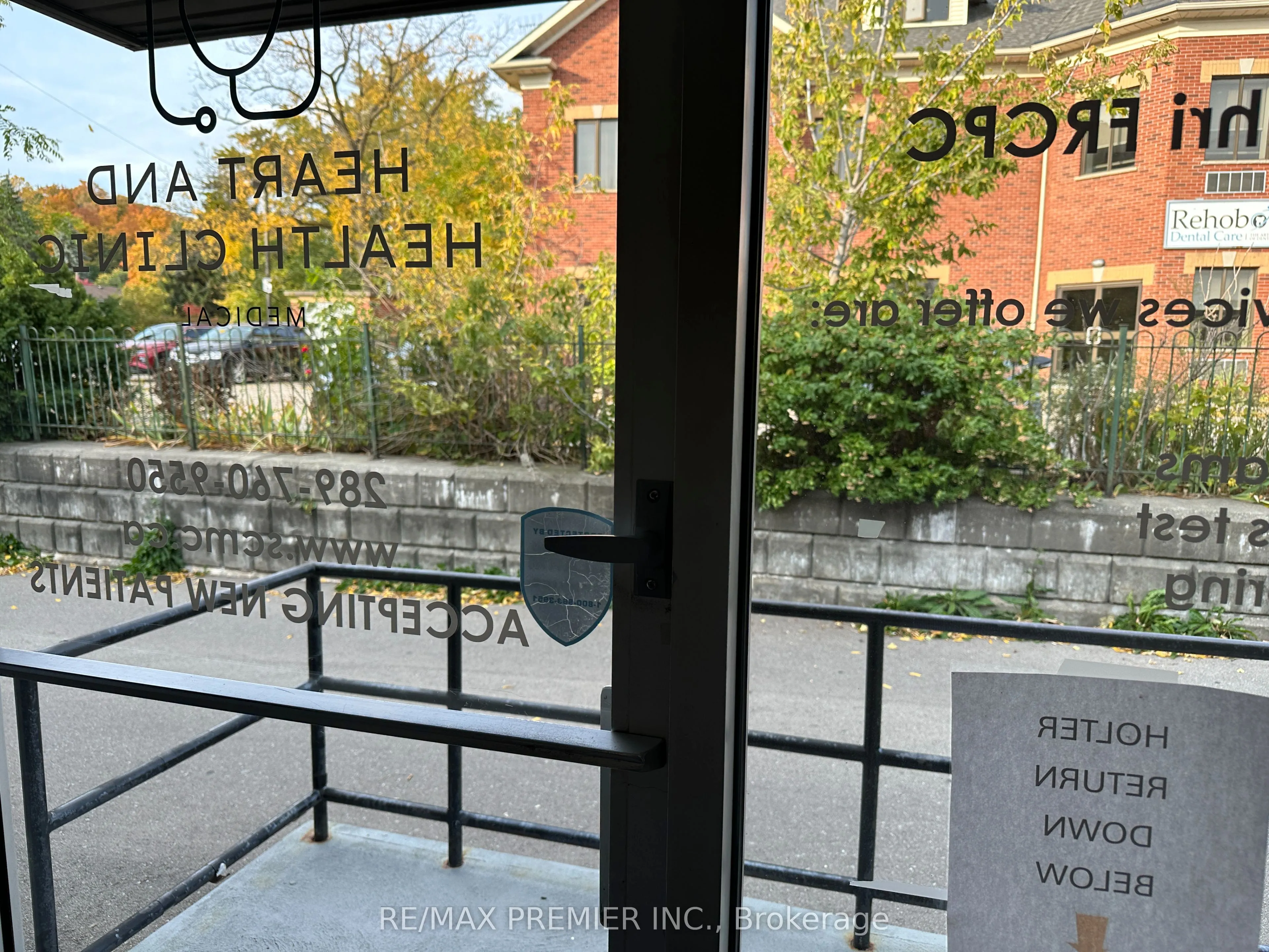 70 King Street E, #M04-B