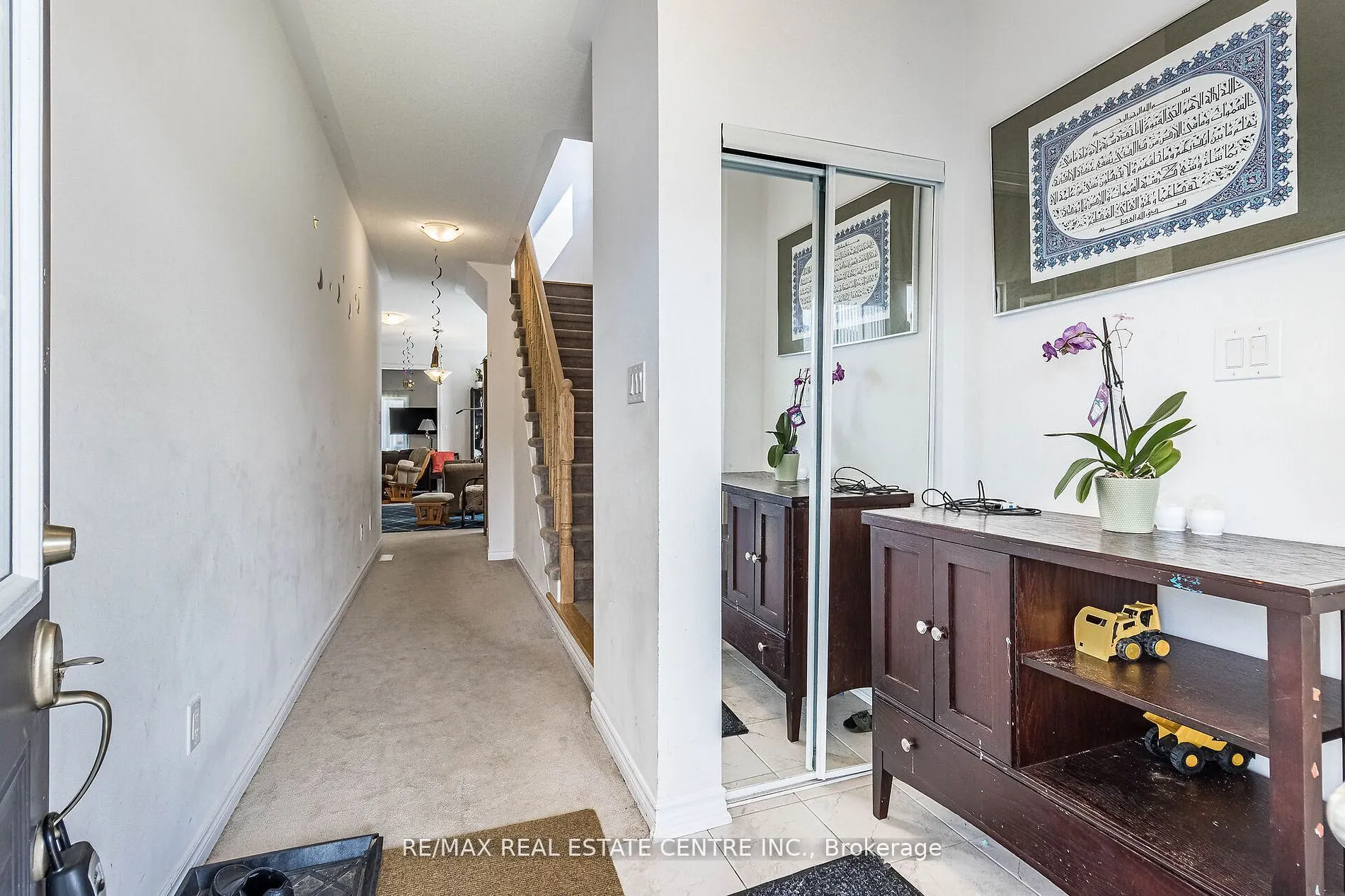 206 Werry Avenue