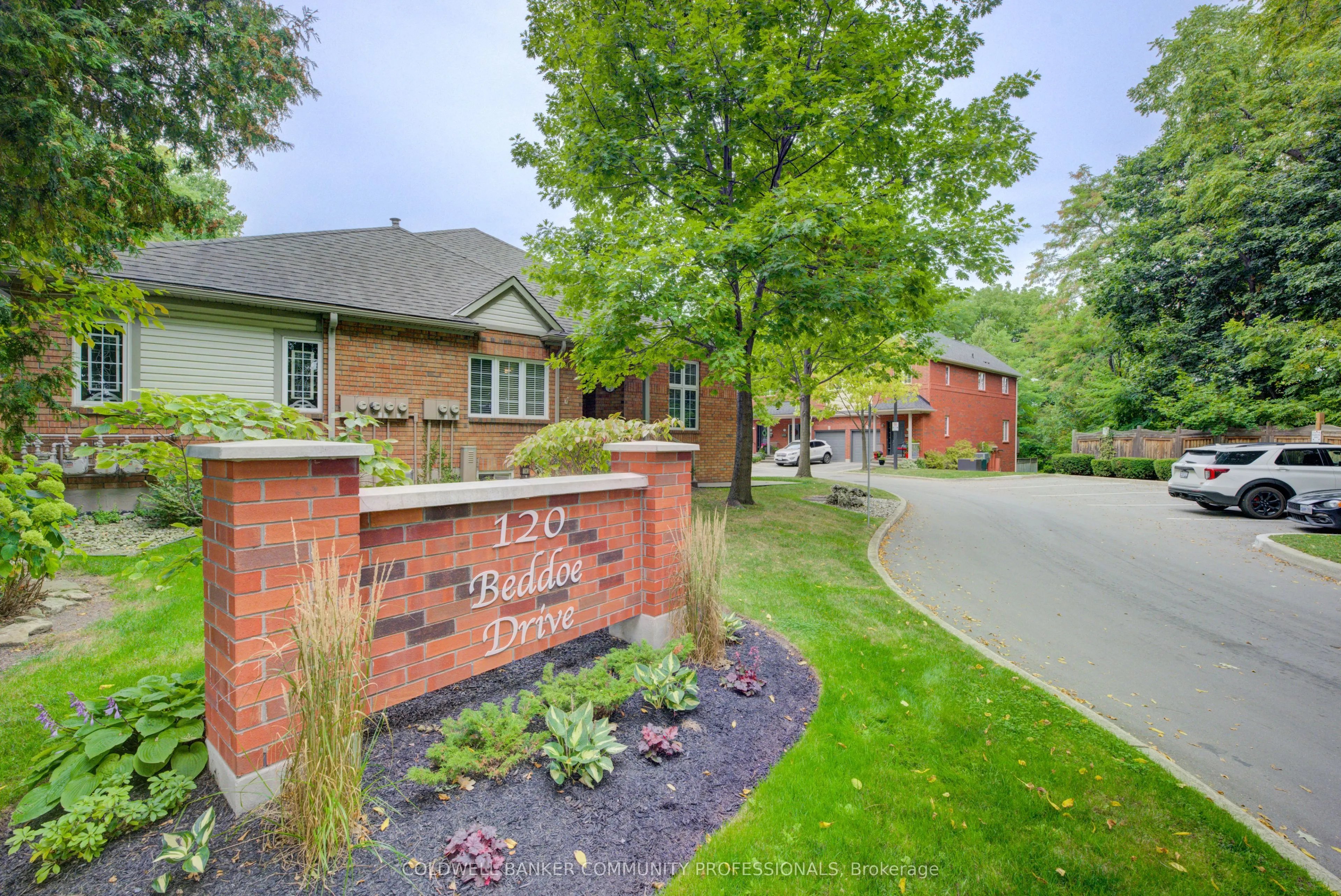 120 Beddoe Drive, #24